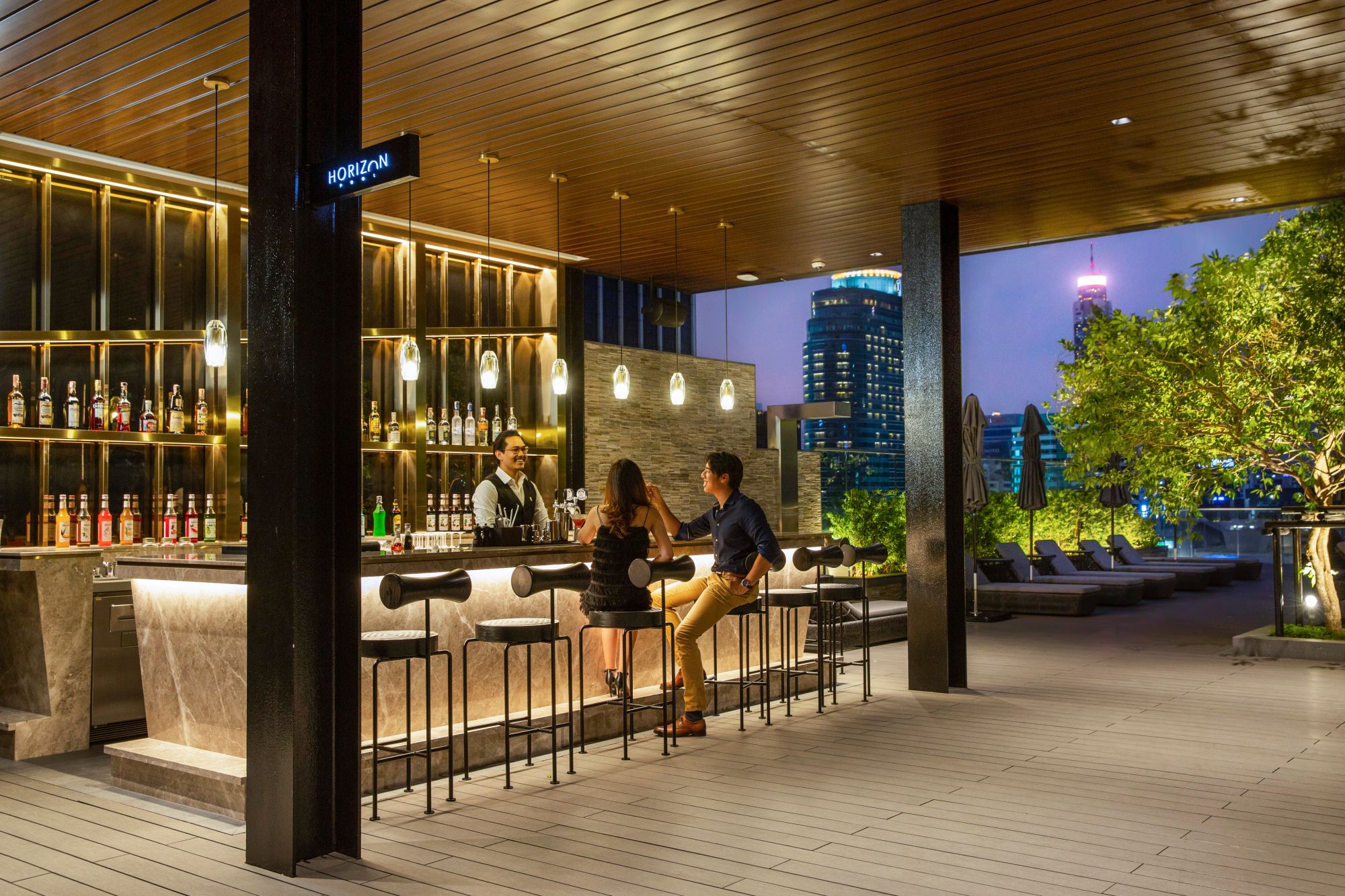 Sindhorn Midtown à Bangkok: Horizon Pool Bar