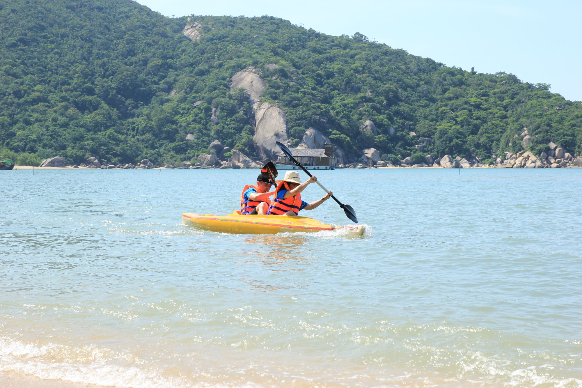 L'Alya Ninh Van Bay à Nha Trang: Kayaking