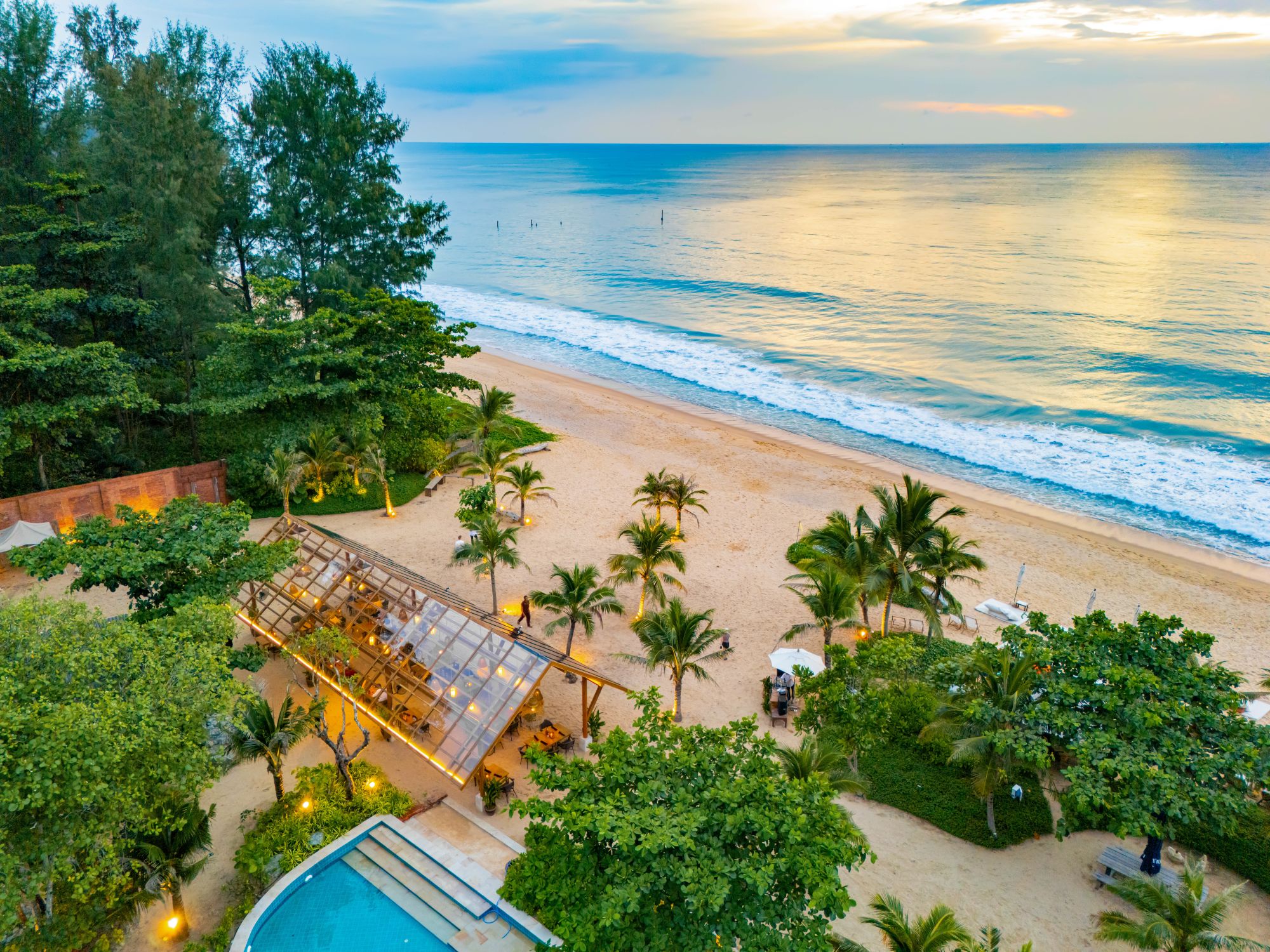 Santhiya Phuket Natai Resort & Spa:  Beachfront