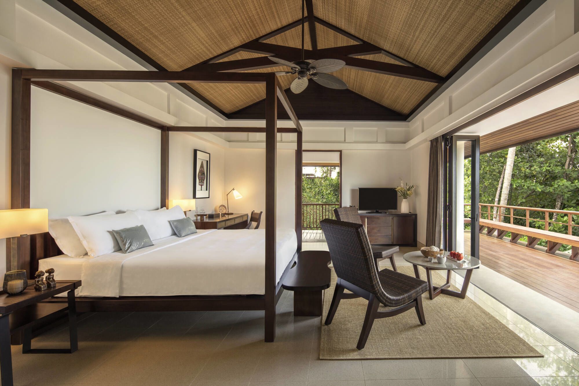 The Residence Bintan: Deluxe Sea View Villa