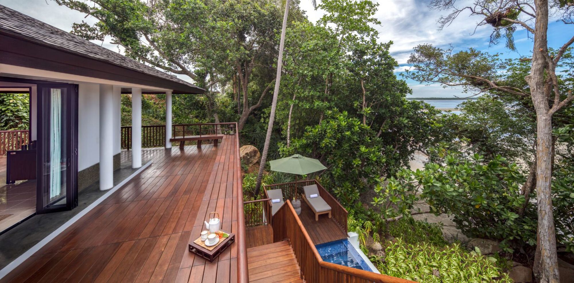The Residence Bintan: Deluxe Sea View Villa