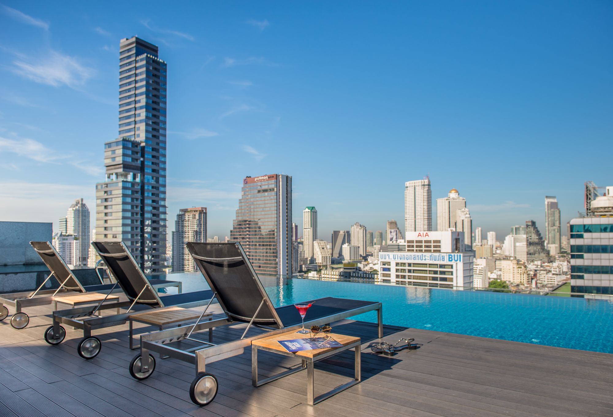 Amara Bangkok: Rooftop infinity pool