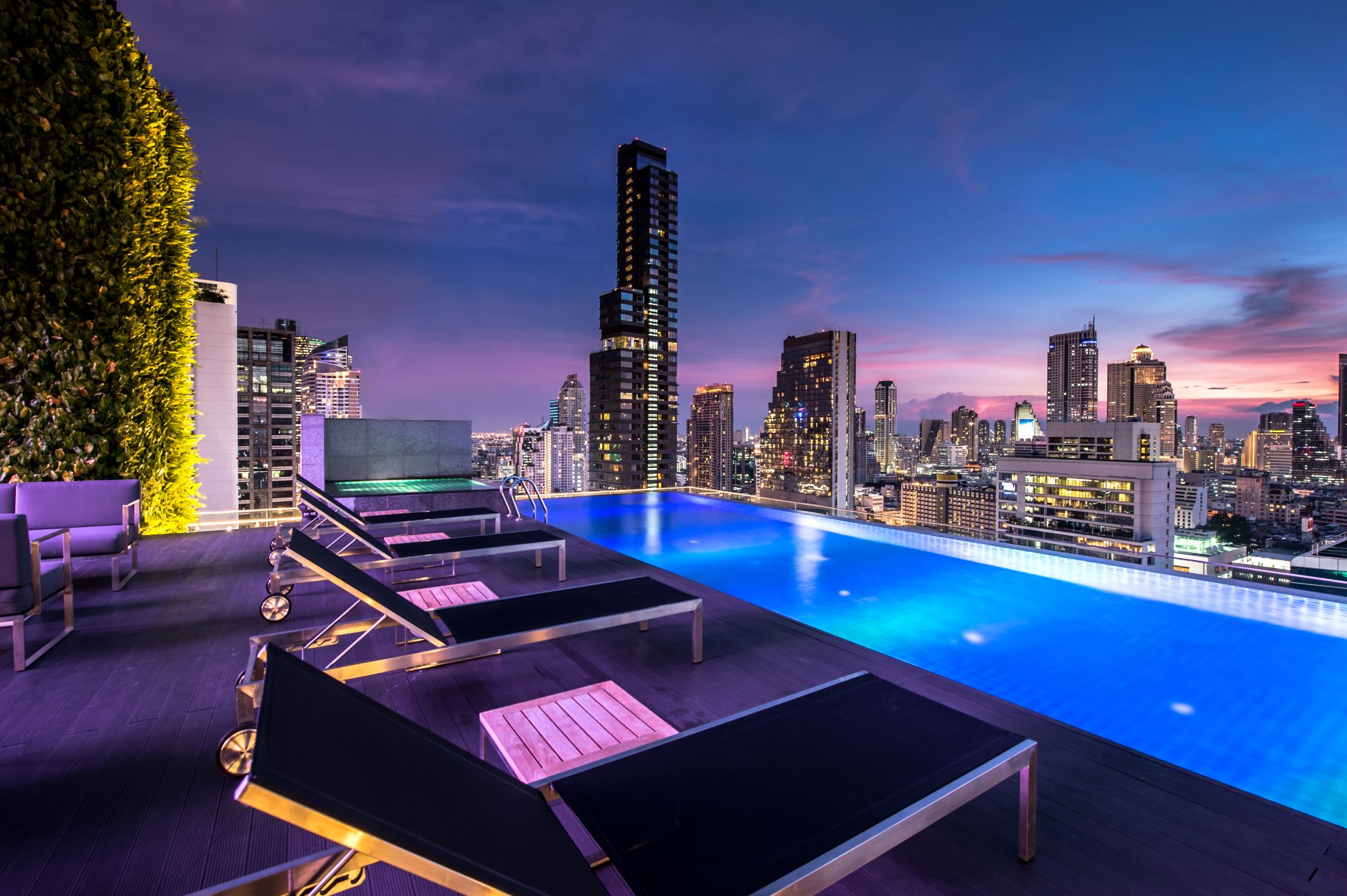 Amara Bangkok: View from our rooftop infinity pool