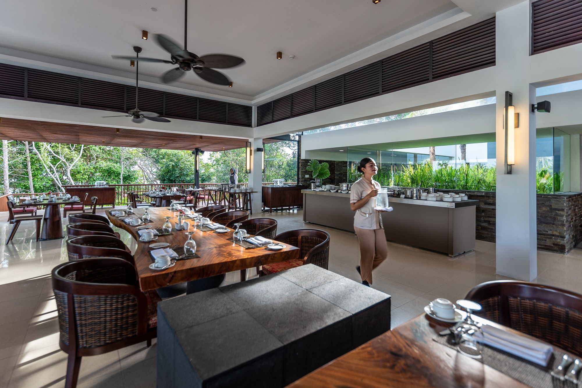 The Residence Bintan: The Dining Room Restaurant