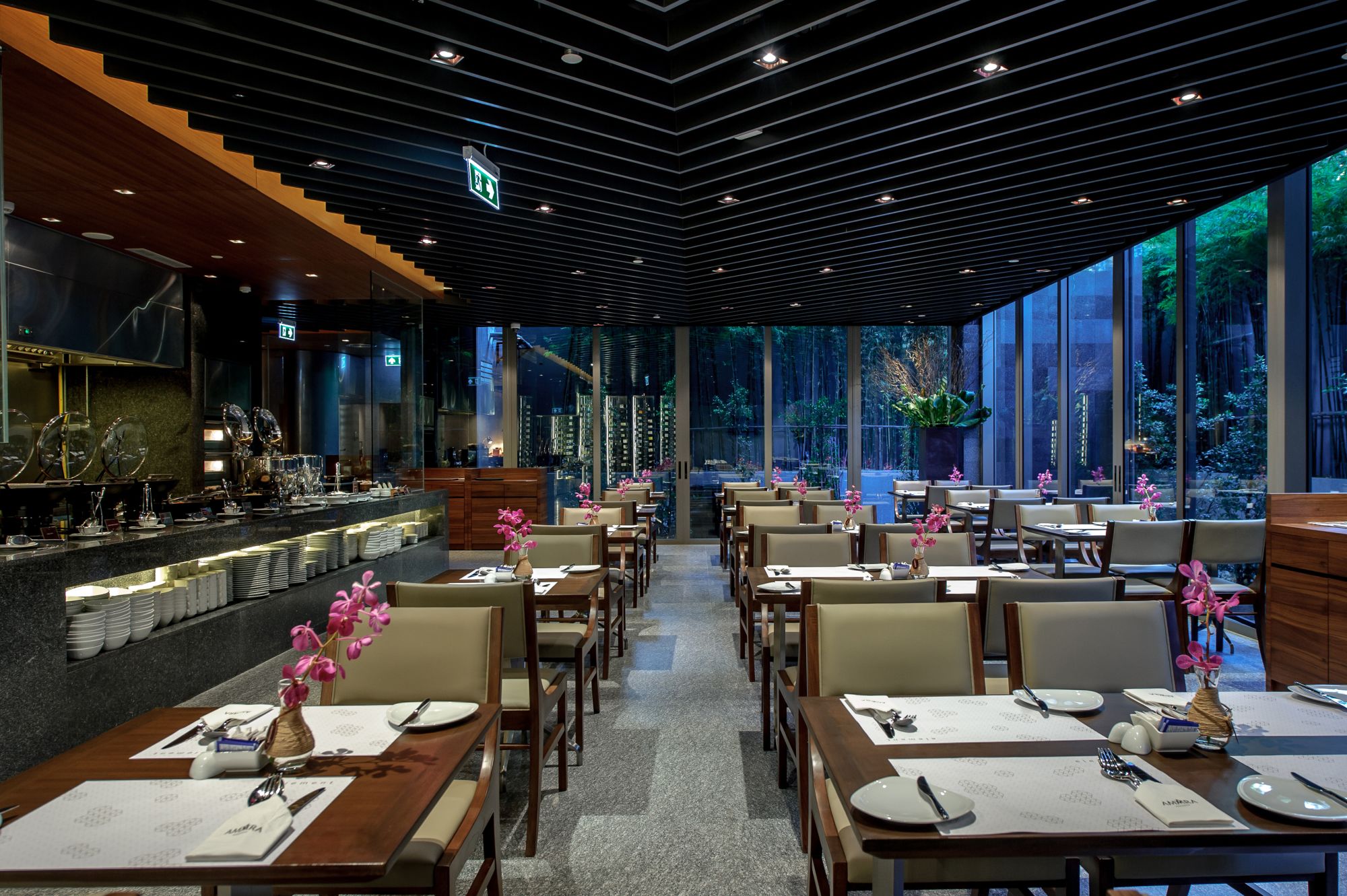 Amara Bangkok: Element Restaurant