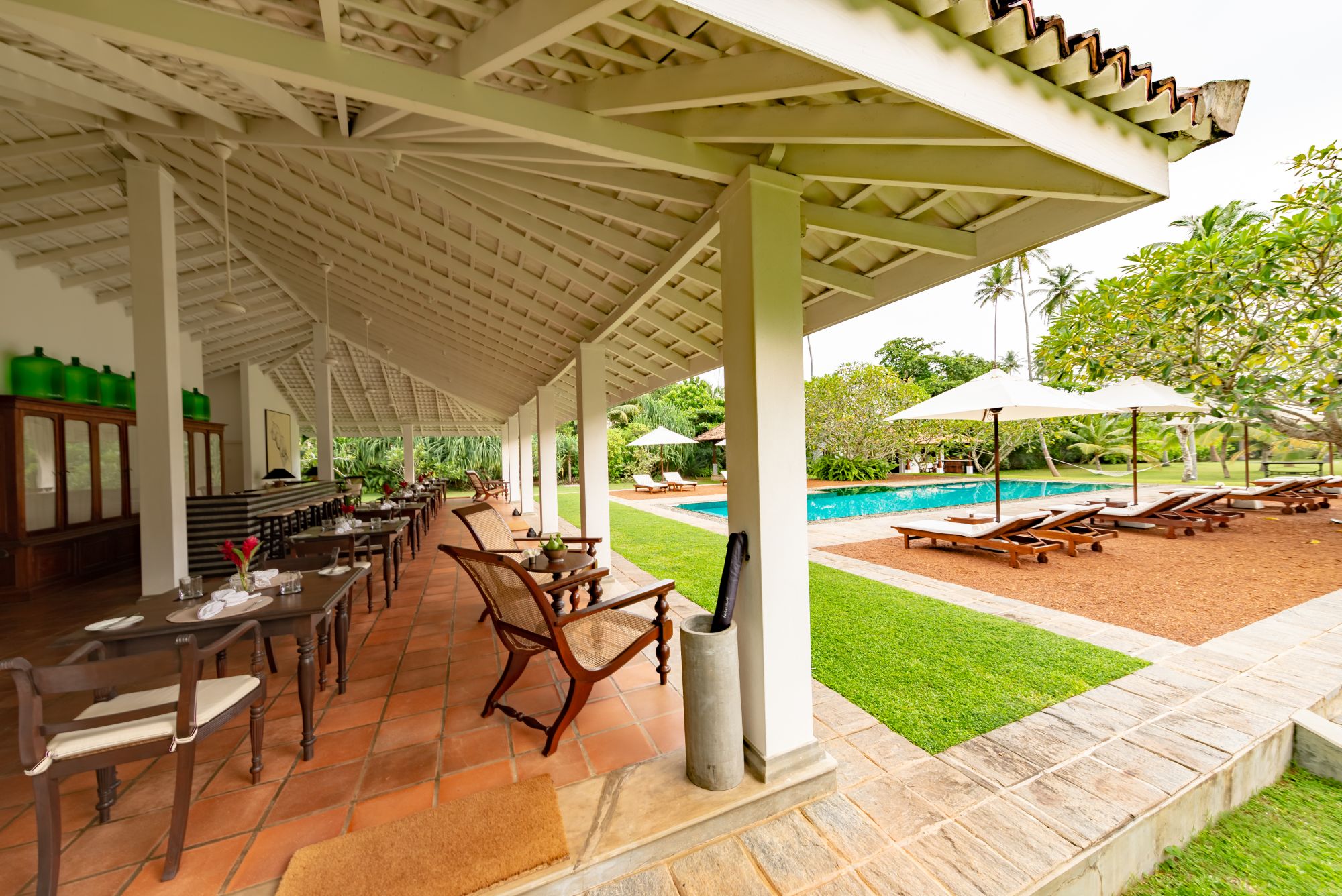 Nyne Hotels - Rock Villa à Bentota: Pool area