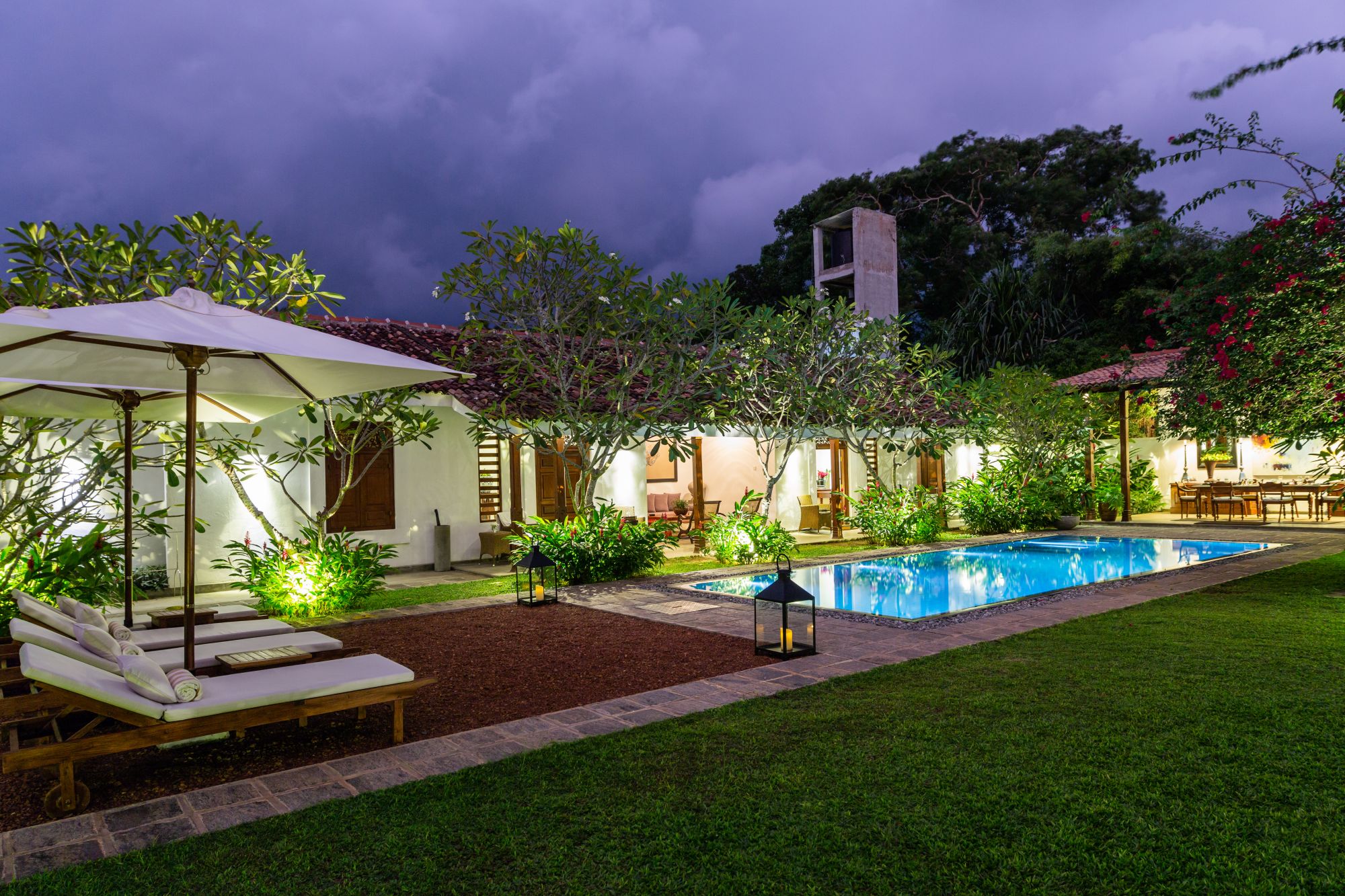 Nyne Hotels - Rock Villa à Bentota: Pool Suite | Common Area
