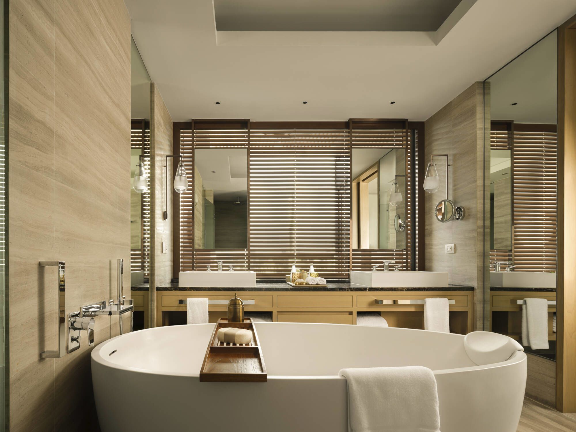 Capella Bangkok: Riverfront | Bathroom
