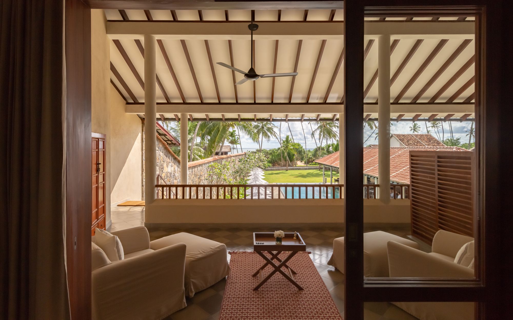 Taru Villas - The Long House in Bentota: Premier