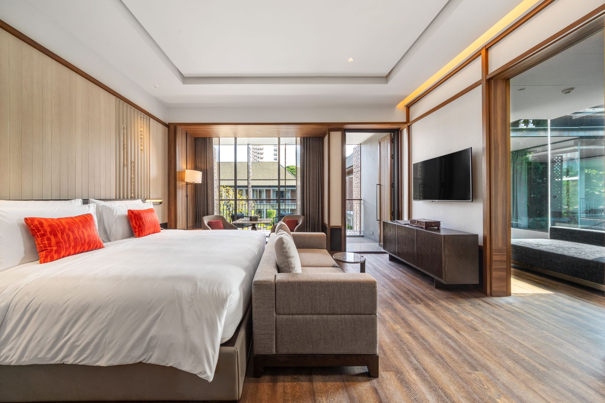 Villa Deva Resort & Hotel in Bangkok: Executive Suite Pool View