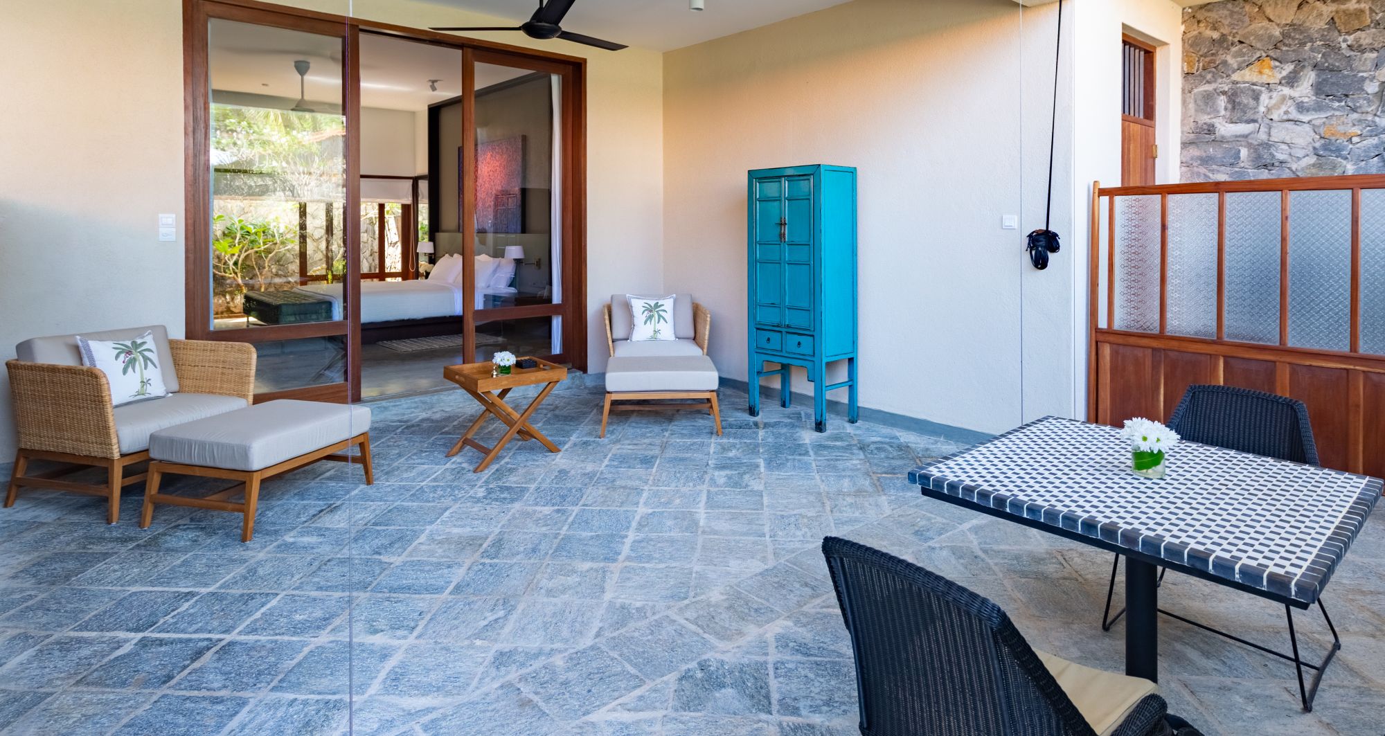 Taru Villas - The Long House in Bentota: Premier