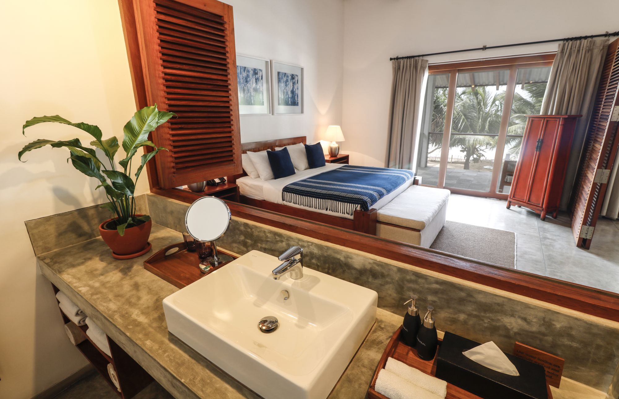 Lantern Boutique Hotel in Mirissa: Ocean Suite