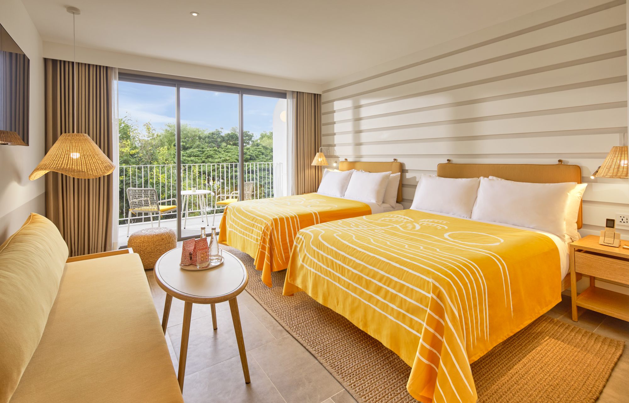 The Standard, Hua Hin: Deluxe 2 Double Beds