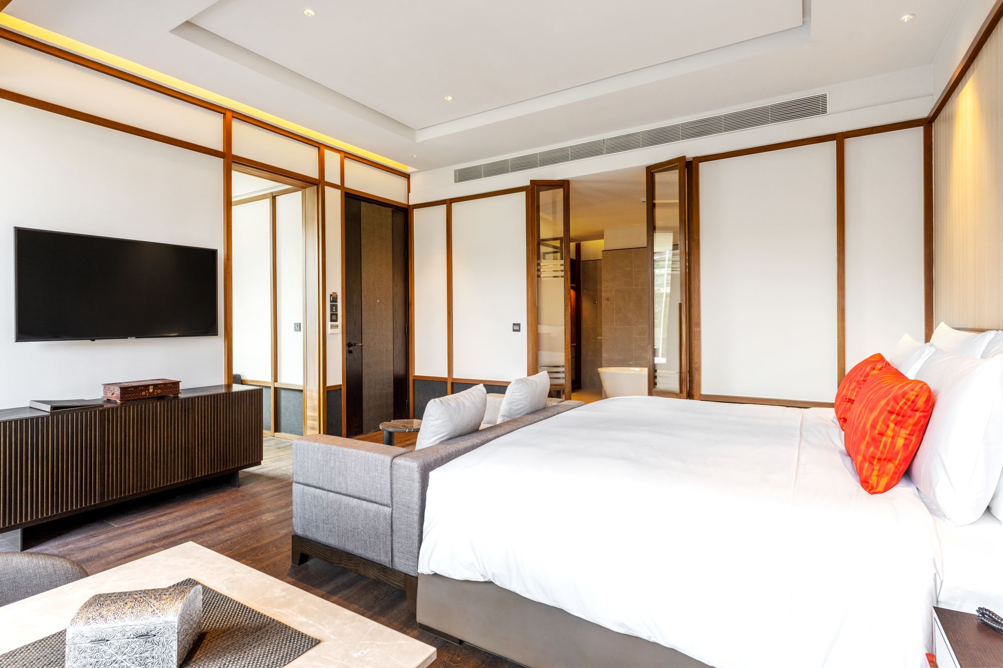 Villa Deva Resort & Hotel in Bangkok: Executive Suite Pool View | Executive Suite Pool Access