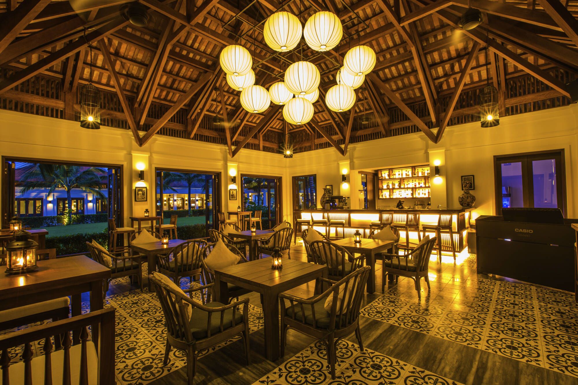 The Anam Cam Ranh à Nha Trang: Saigon Bar