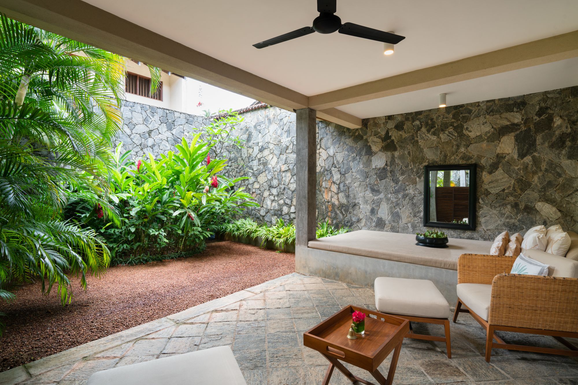 Taru Villas - The Long House in Bentota: Superior