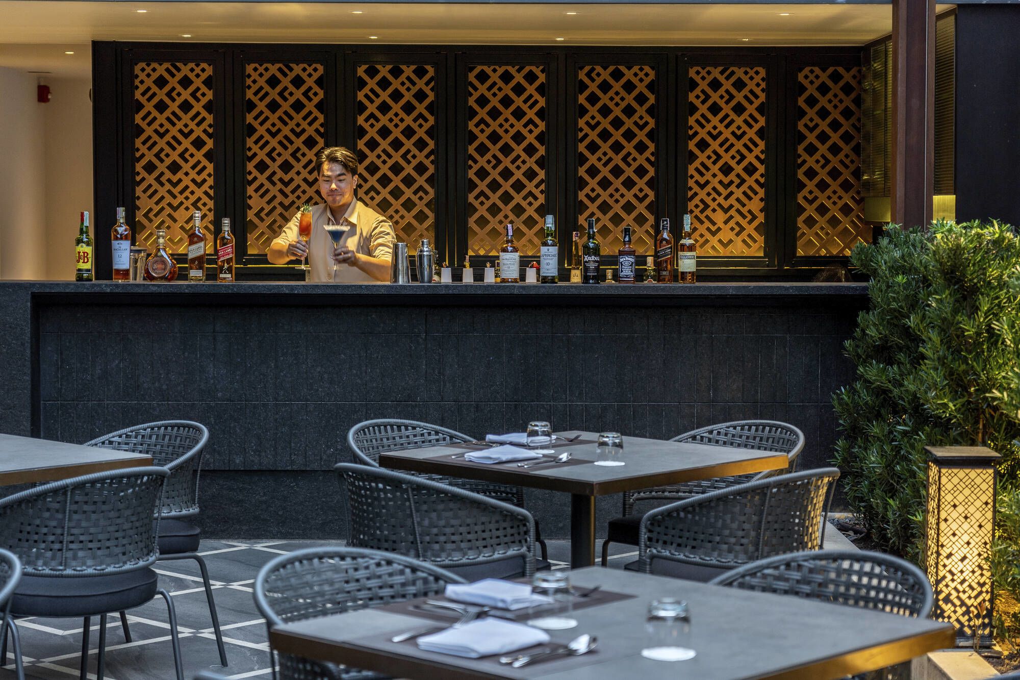 Villa Deva Resort & Hotel in Bangkok: Mayraya Wine Bar