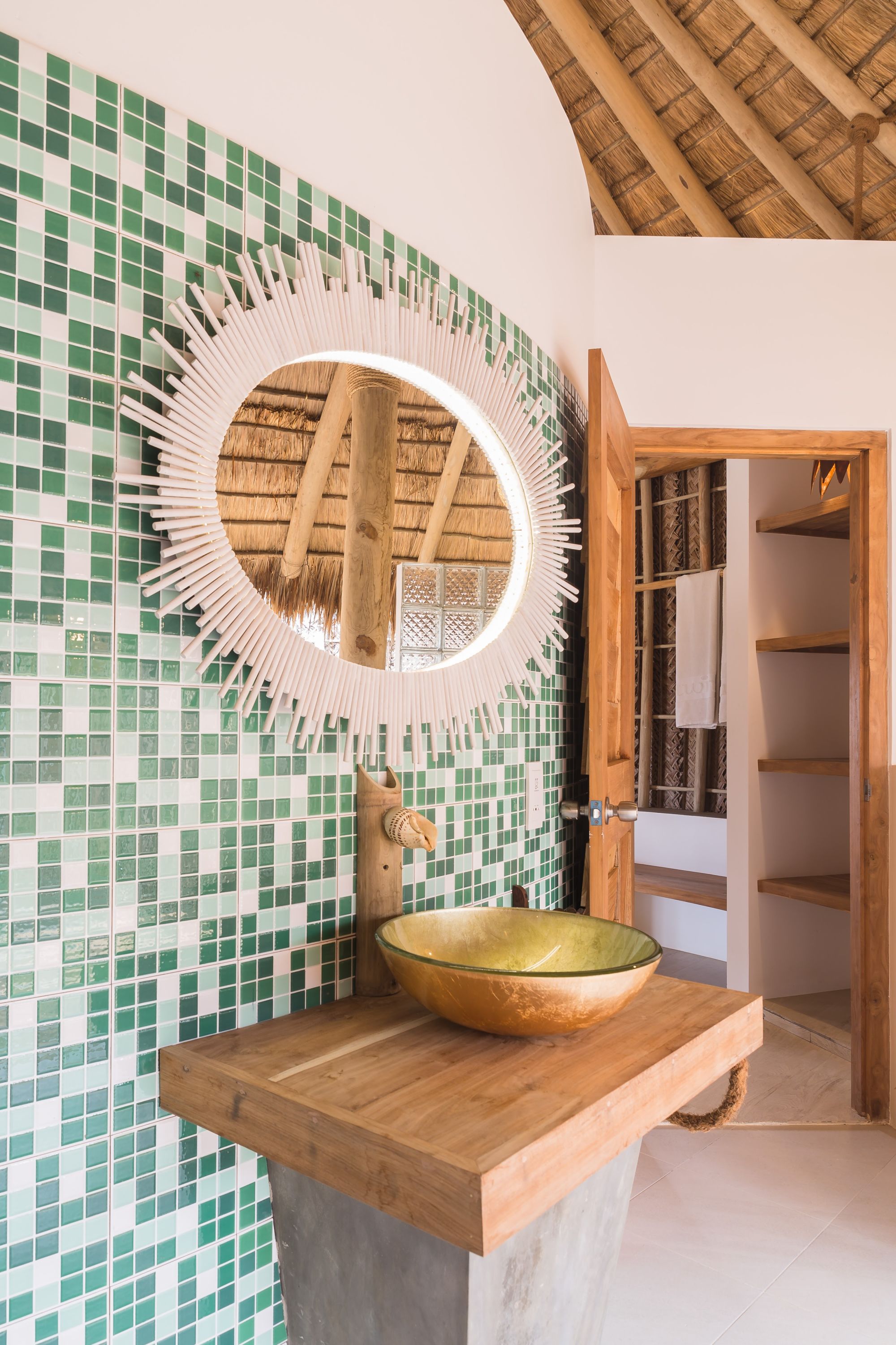 Jetwing Surf & Safari in Arugam Bay: Cabana | Bathroom