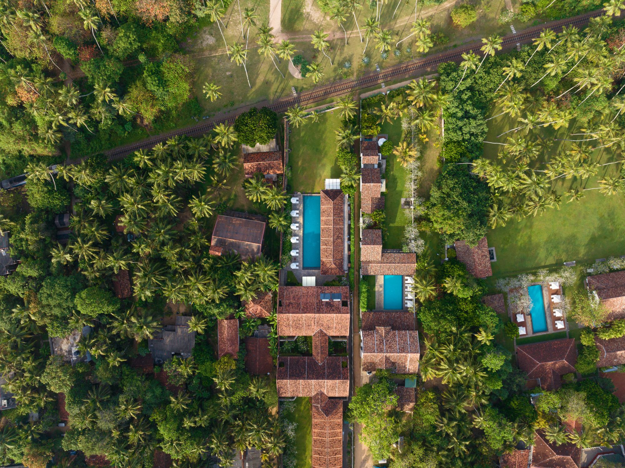 Taru Villas - The Long House in Bentota: view from the sky