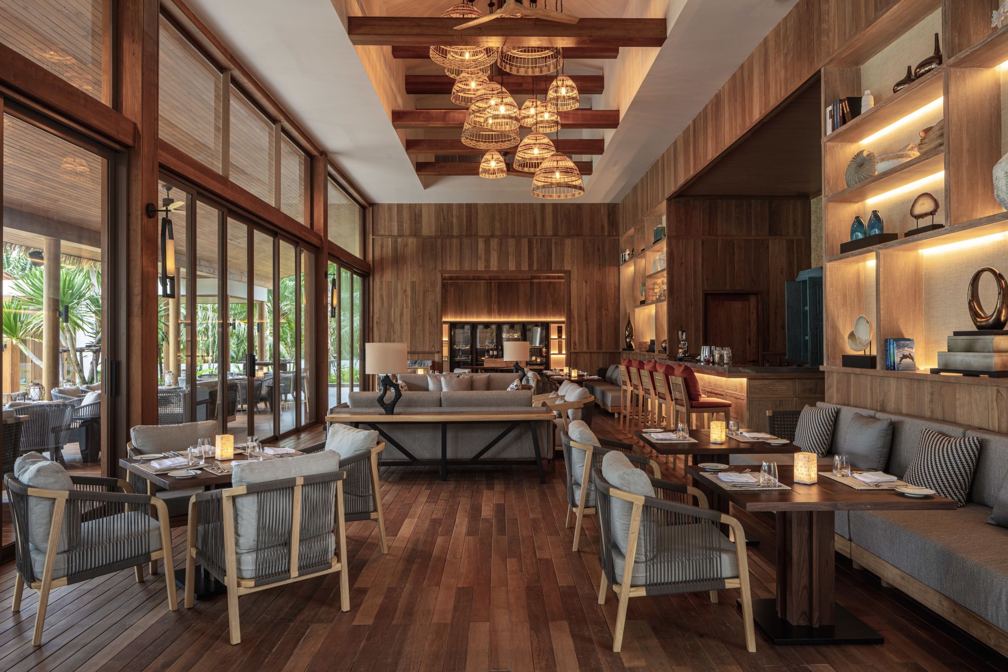 Anantara Koh Yao Yai Resort & Villas in Ko Yao: The Beach Restaurant