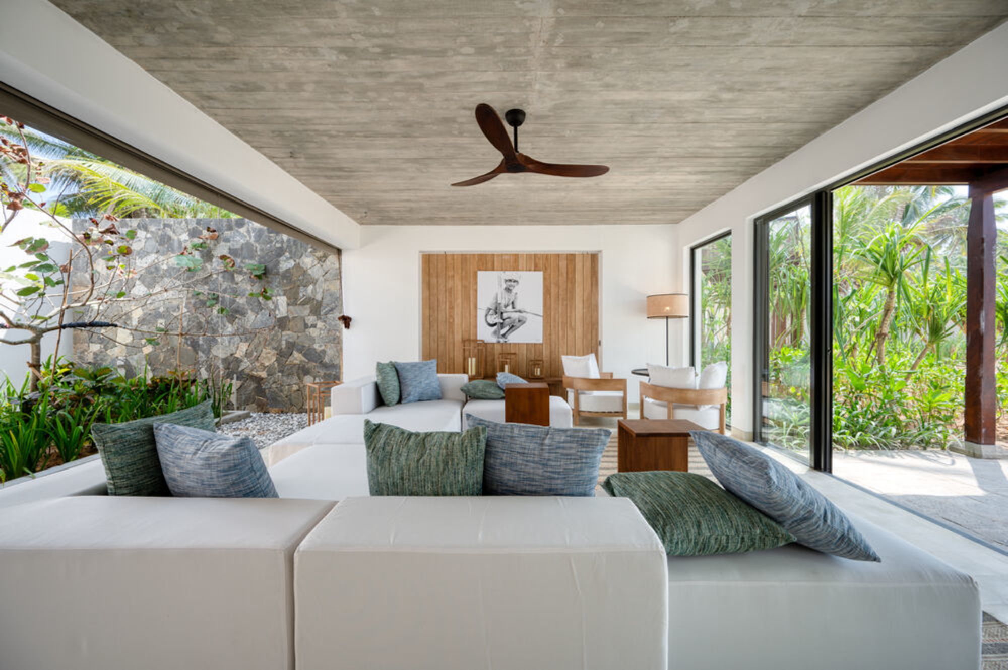 Ahu Bay in Ahungalla: Bay View Suite