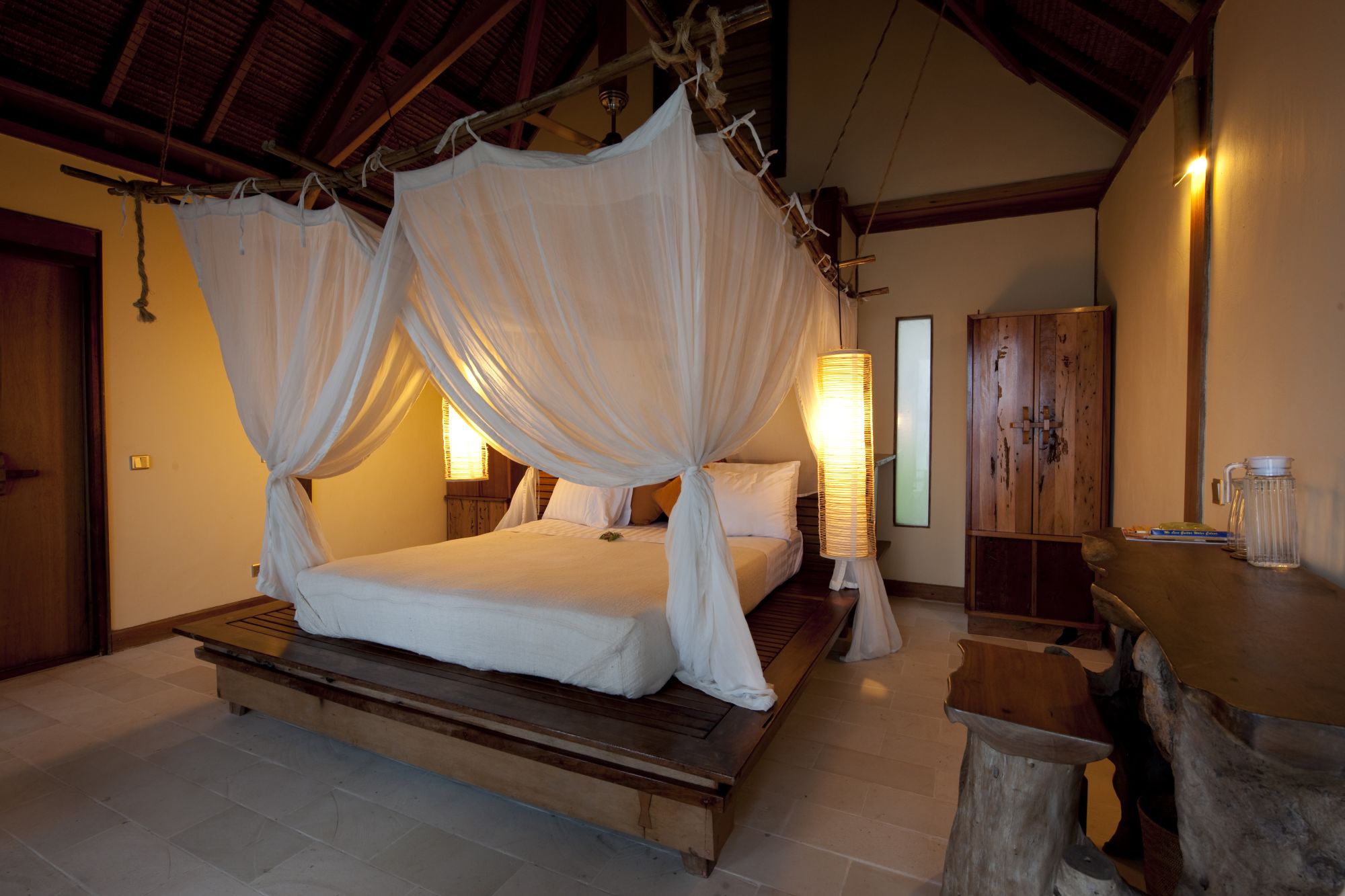 Misool Eco Resort in Sorong: Water Cottage