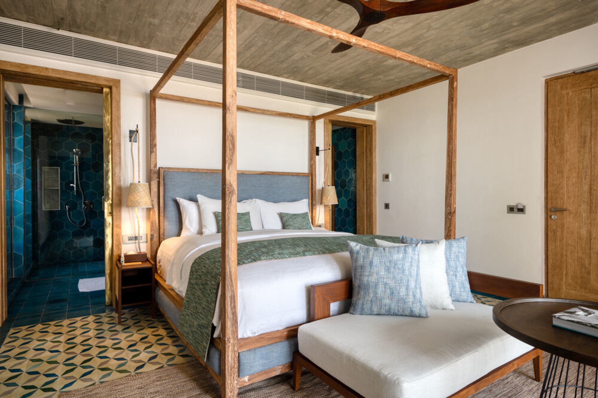 Ahu Bay in Ahungalla: Bay View Suite