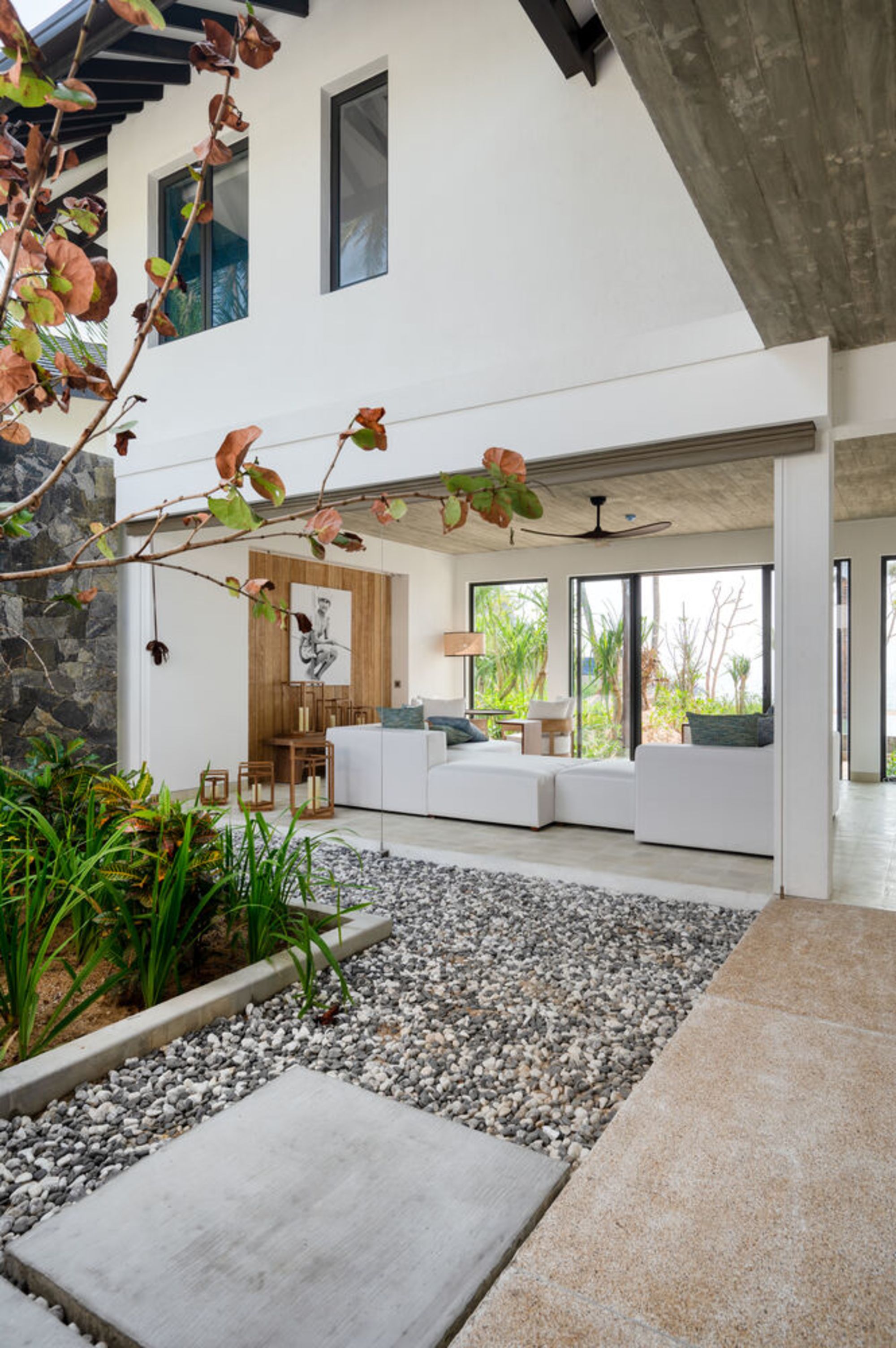 Ahu Bay in Ahungalla: Bay View Suite