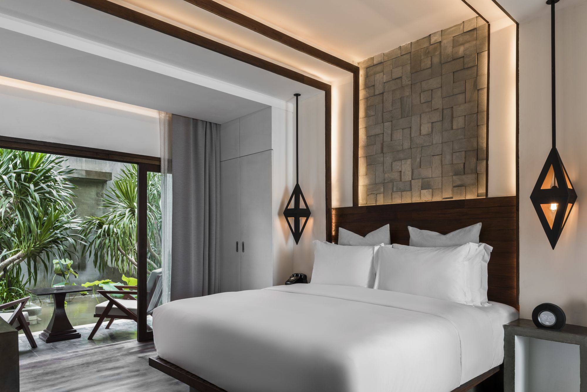 Jaya House River Park in Siem Reap: deluxe king 2