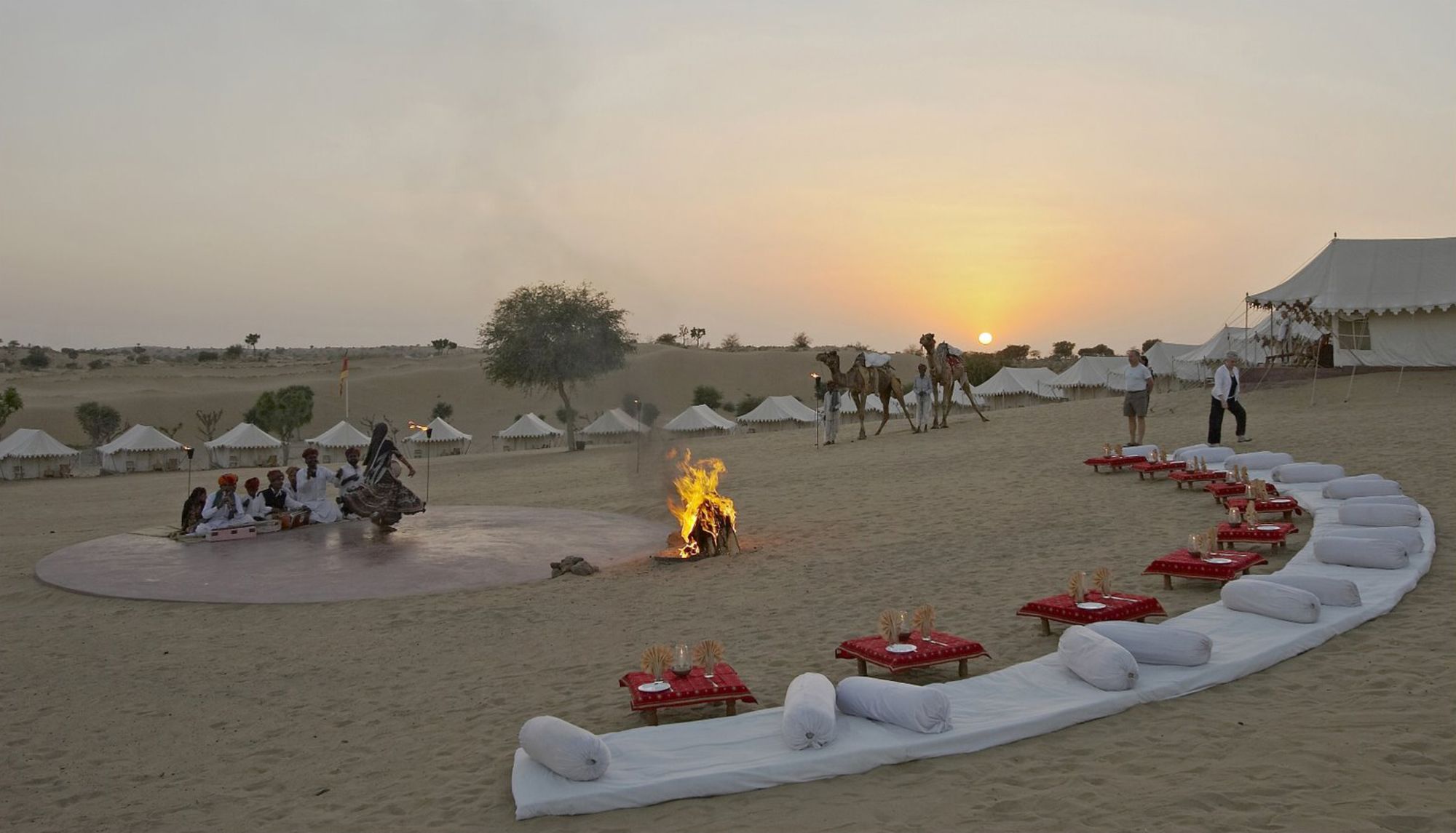MANVAR Sevan, The Desert Camp in Wüste Thar:  The cultural Evening at the camp