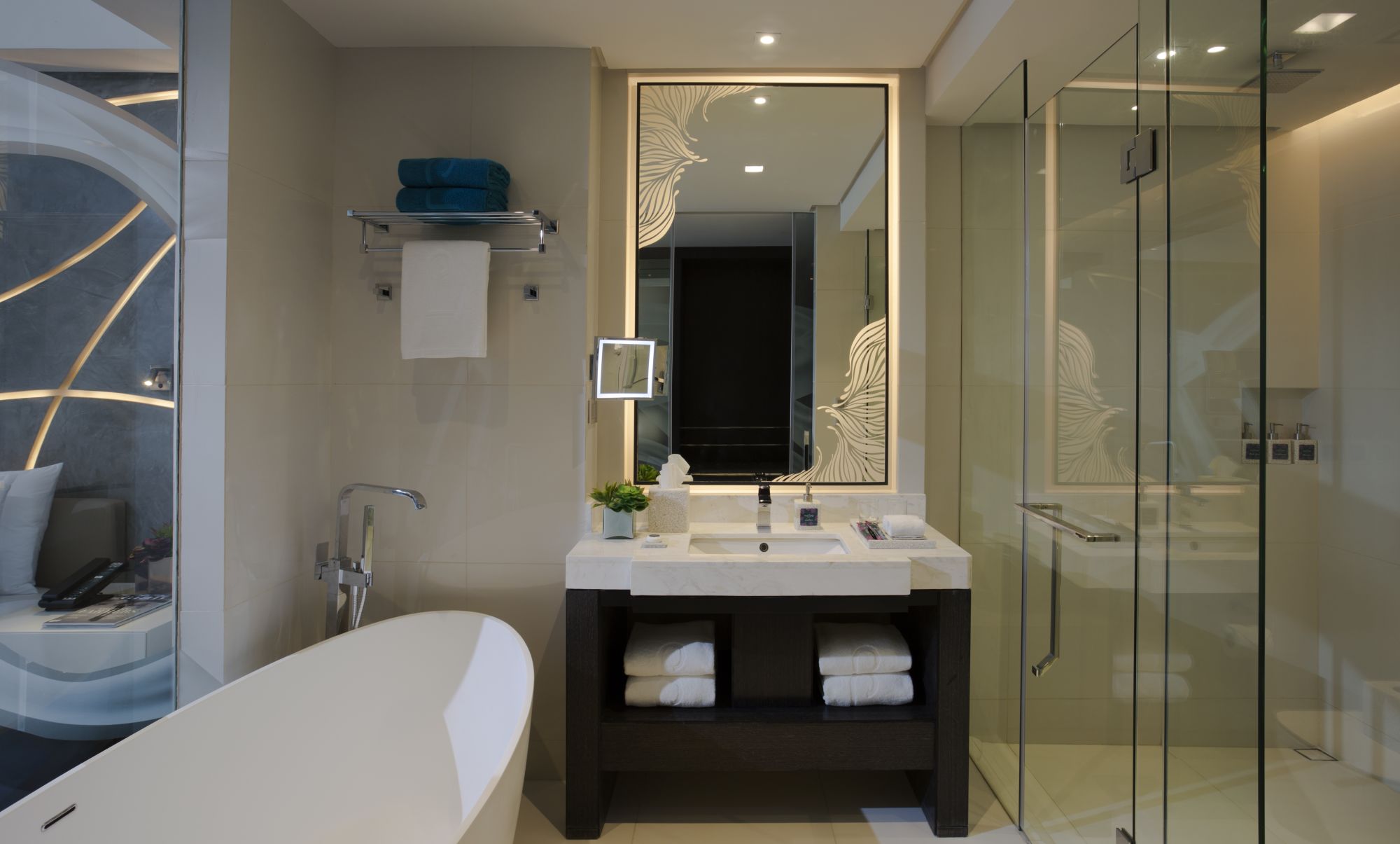 The Lind Boracay: Beach Room | Bathroom