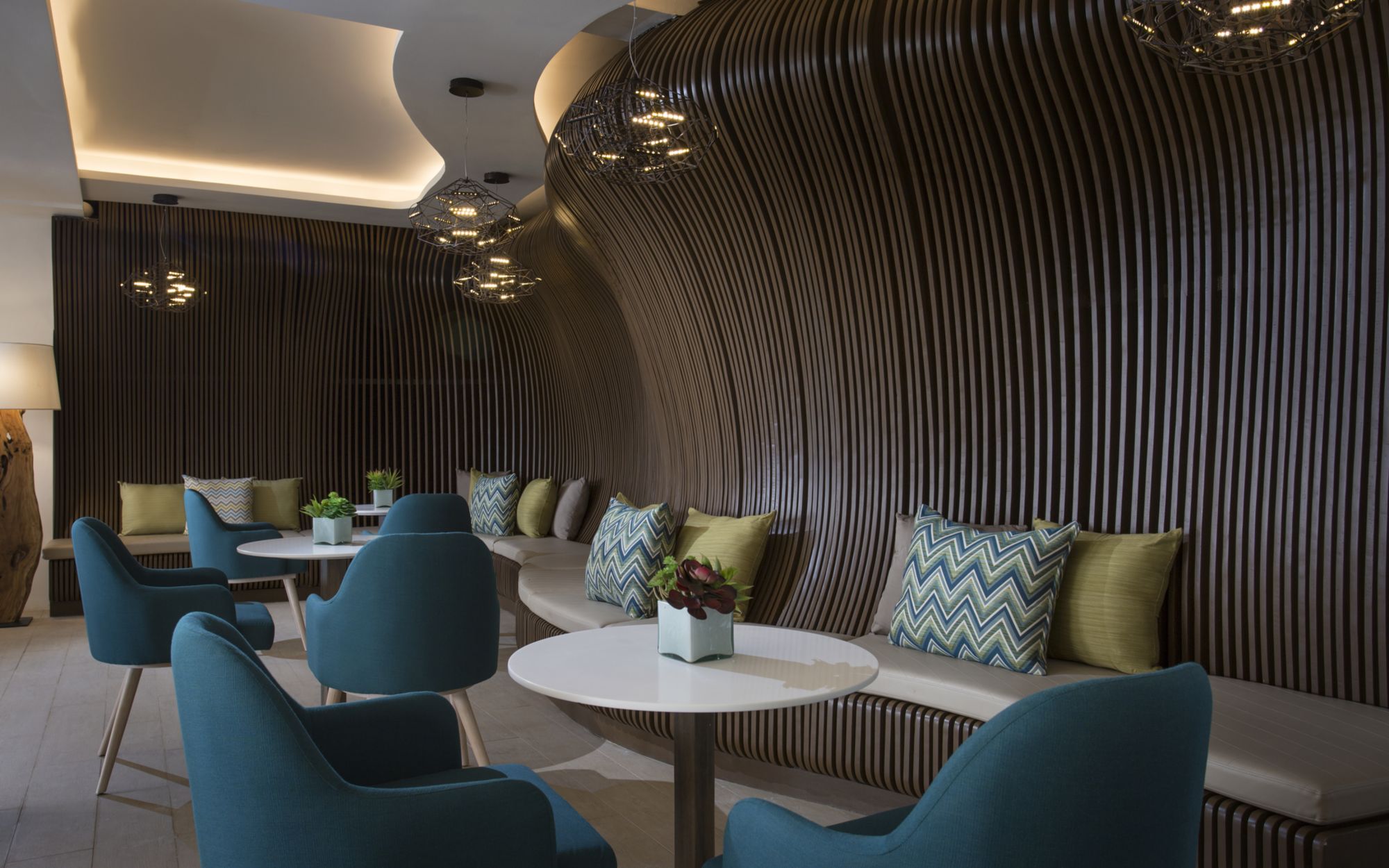 The Lind Boracay: The Lind Boracay, +36 Lobby Lounge
