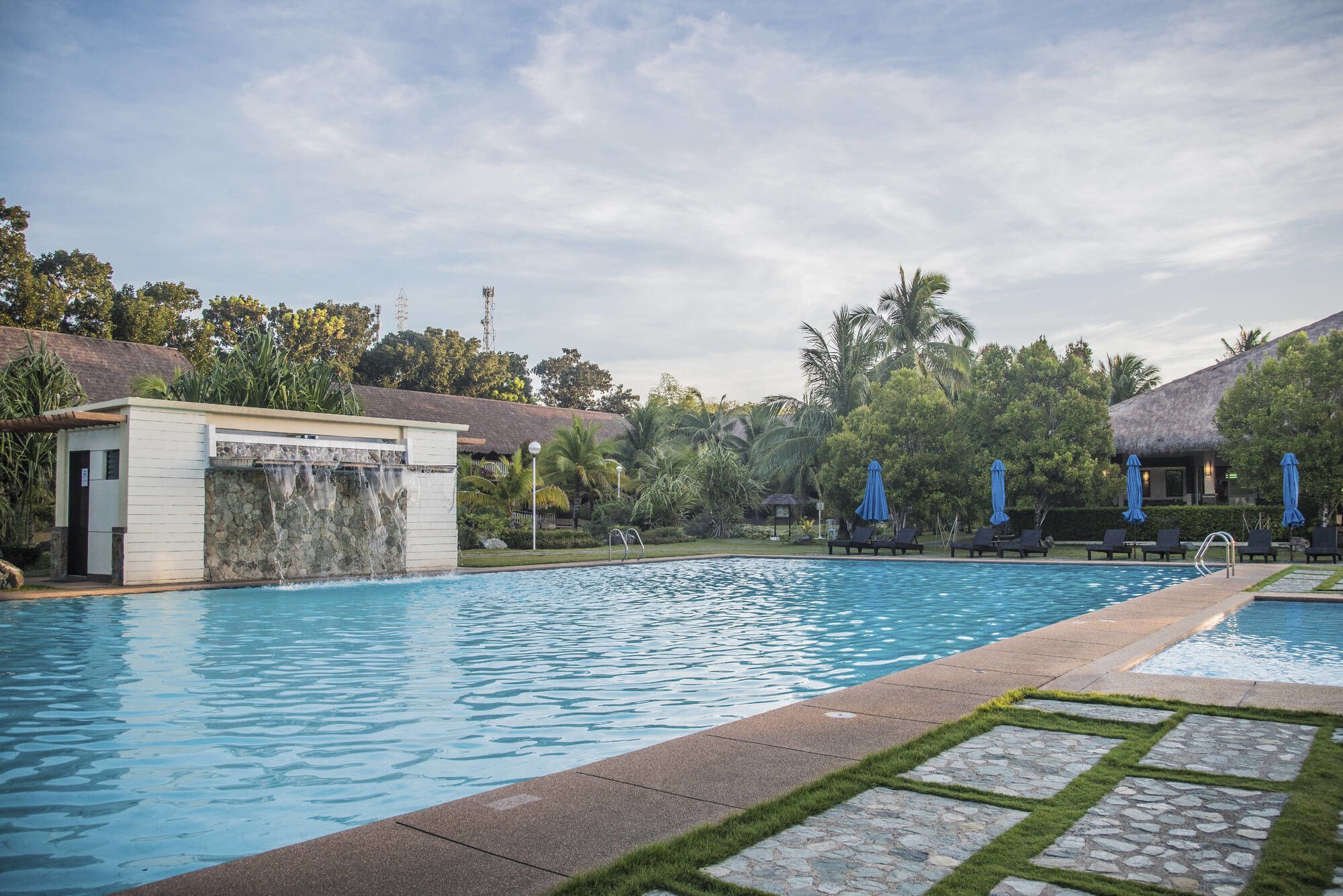 Bohol Beach Club: Swimming Pool