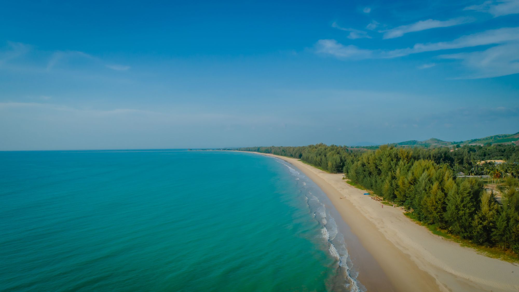 OUTRIGGER Khao Lak Beach Resort: location: Areal View Beach