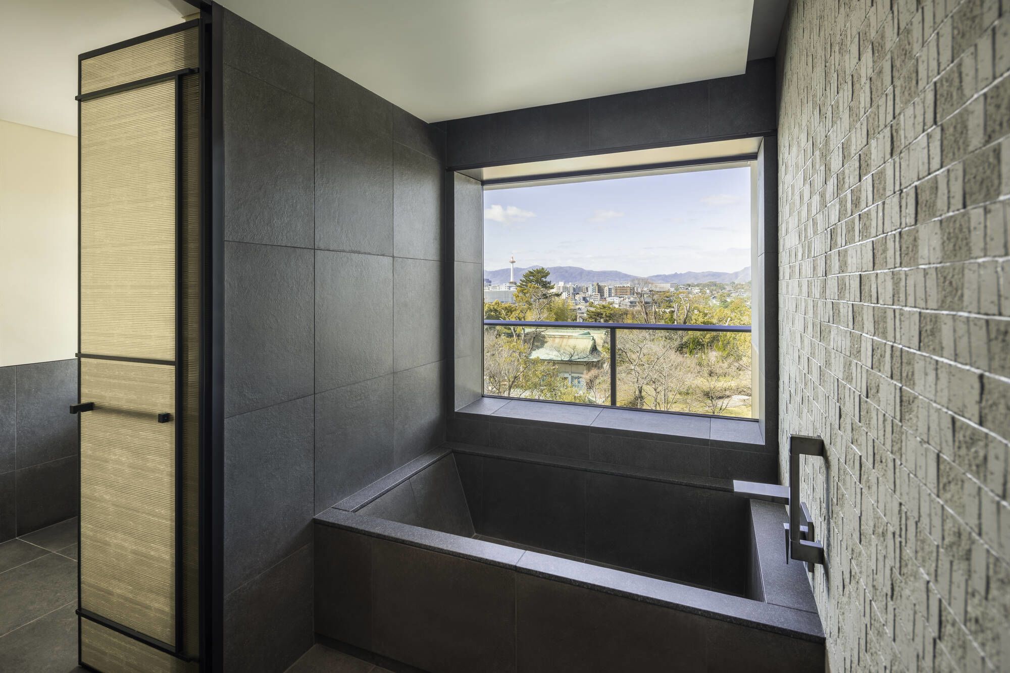 Six Senses Kyoto: Deluxe Suite Garden | bathroom