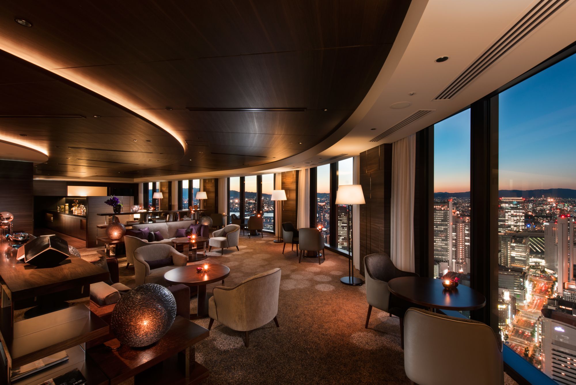 Conrad Osaka: Executive Lounge