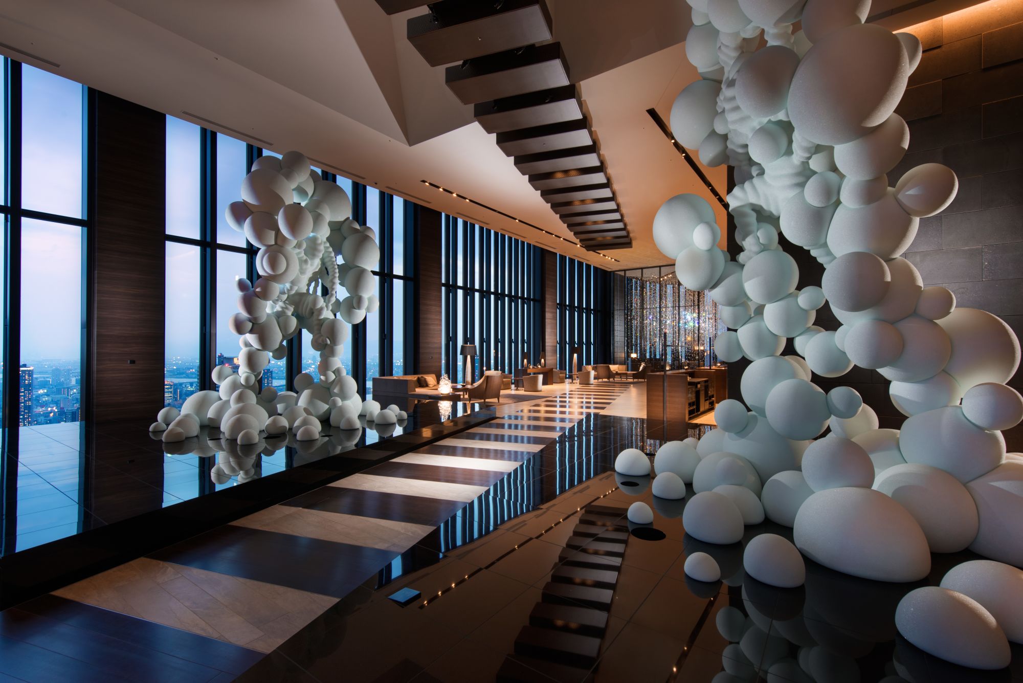 Conrad Osaka: Lobby Entrance