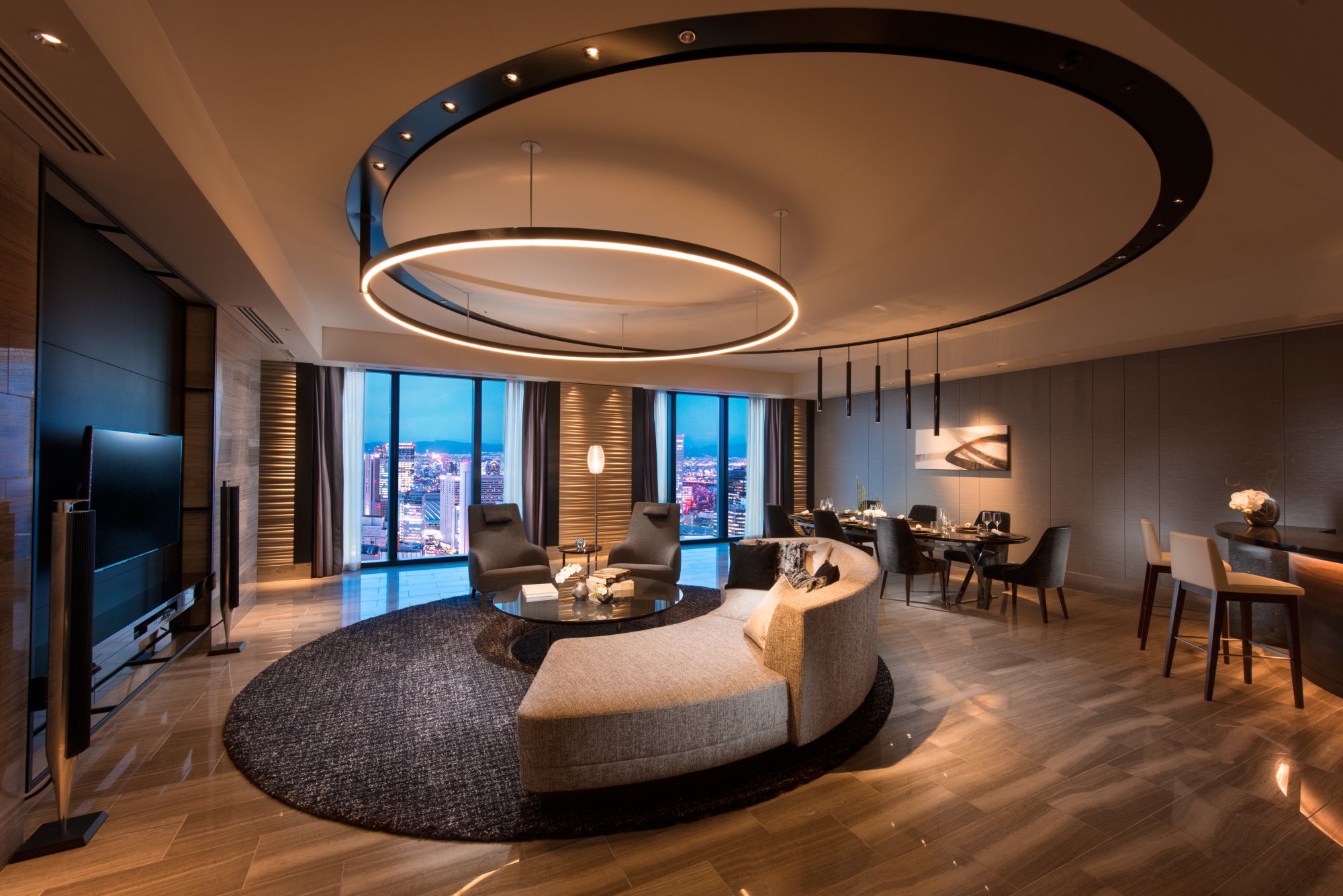 Conrad Osaka: Conrad Suite | lounge