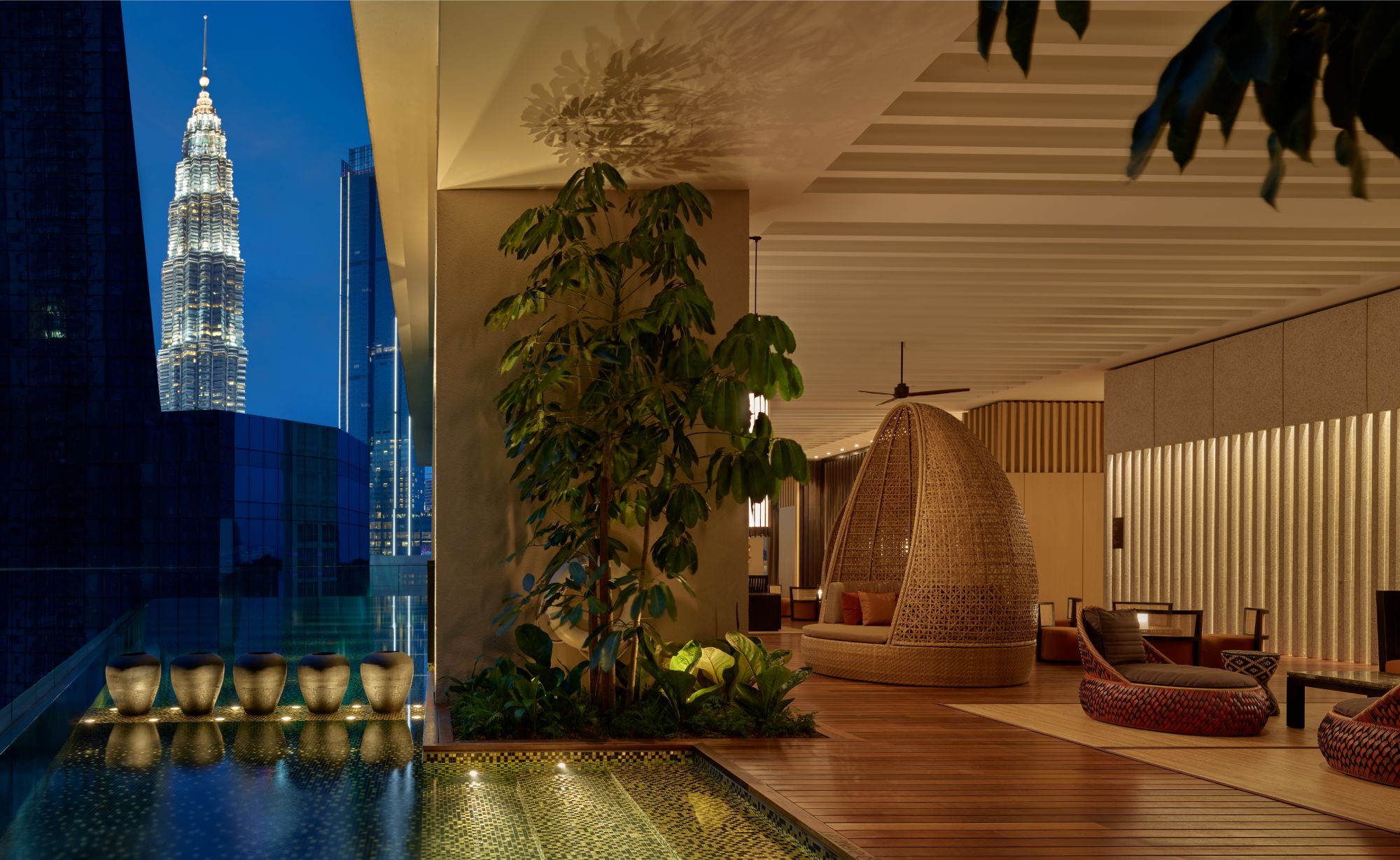 The RuMa Hotel and Residences in Kuala Lumpur: f&b: SANTAI