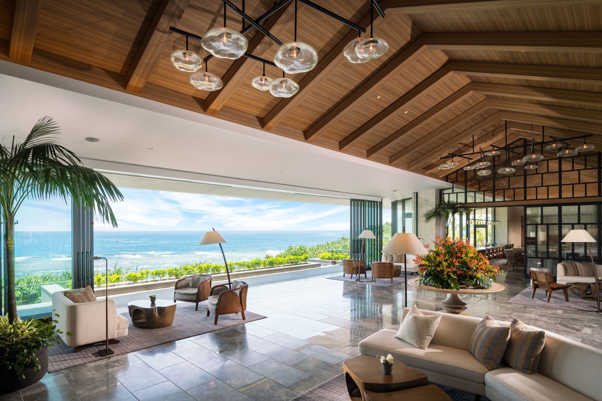 Halekulani Okinawa:  beach: facilities: Sunset Wing Lobby