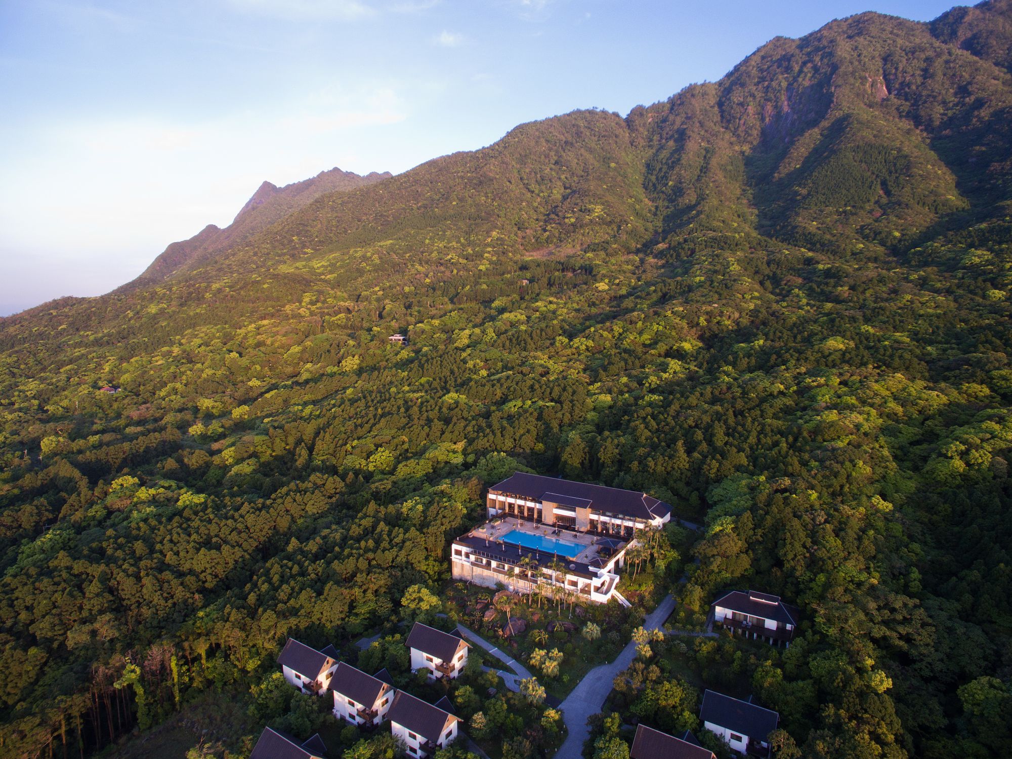 Sankara Hotel & Spa à Yakushima: Stunning aerial shot