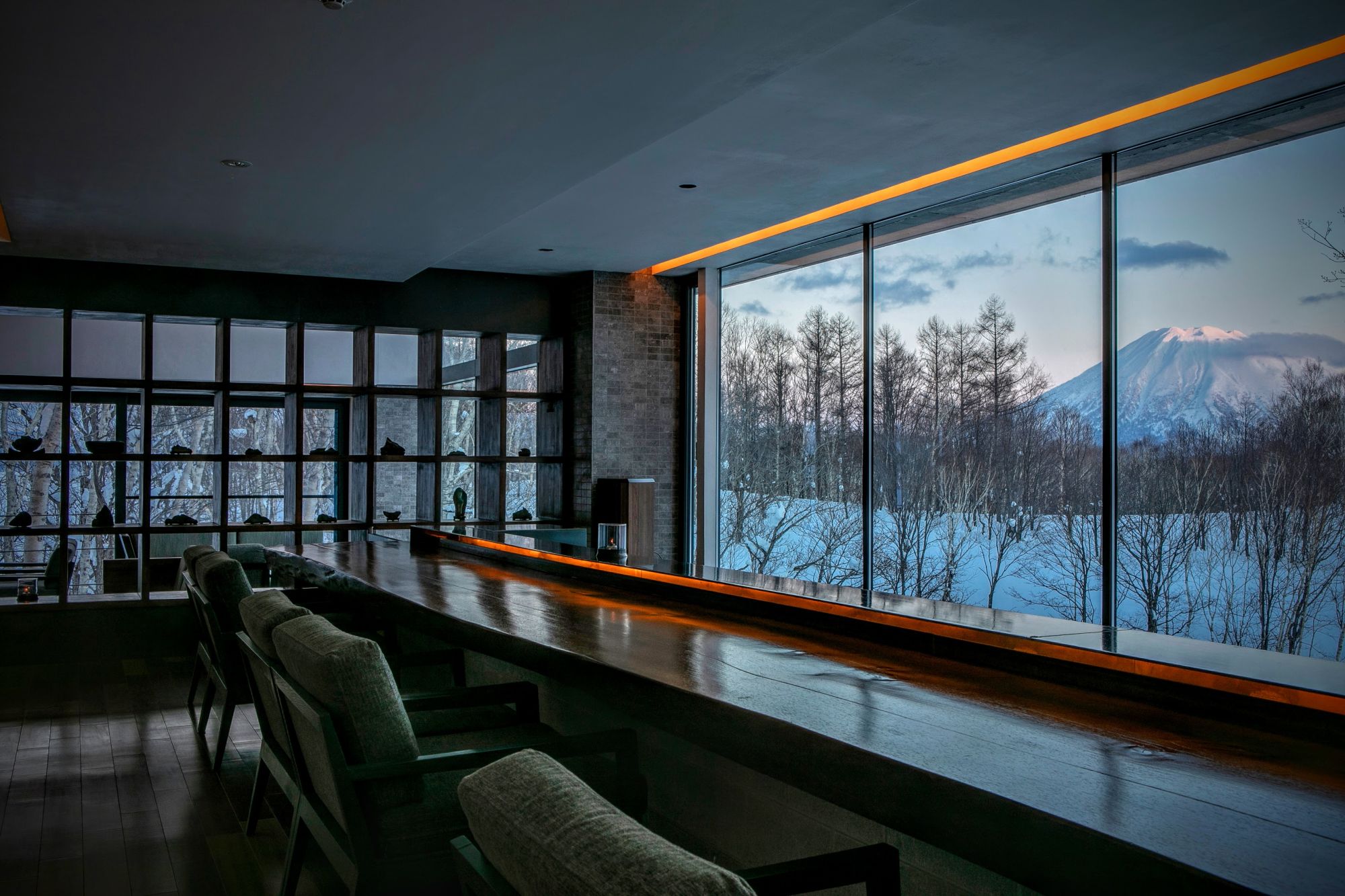 Zaborin in Niseko: The Living room and bar