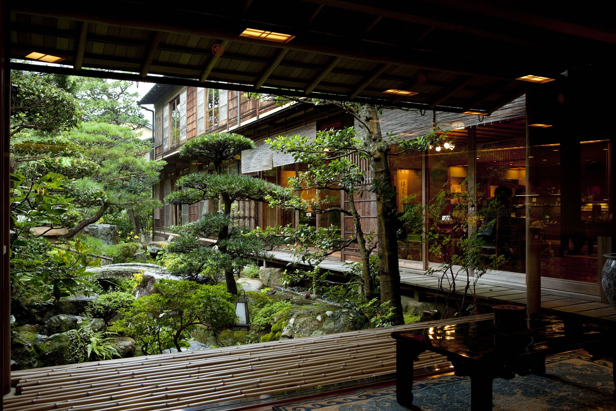 Nishimuraya Honkan à Kinosaki Onsen: Japanese garden