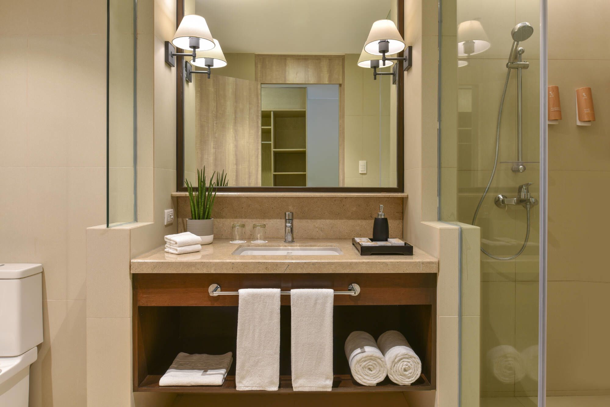 Seda Lio in Palawan: Standard Forest | Bathroom
