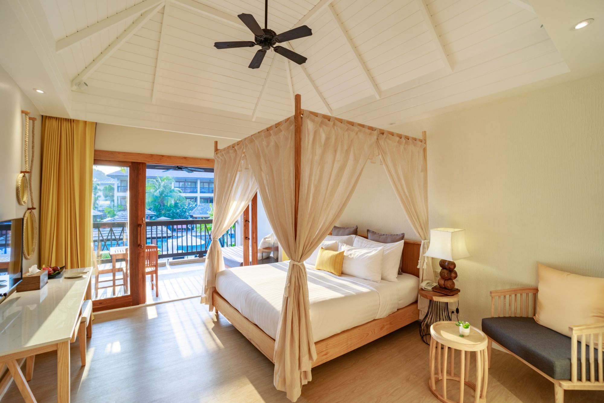 Bandara Spa Resort & Pool Villas in Ko Samui: Tropical Canopy