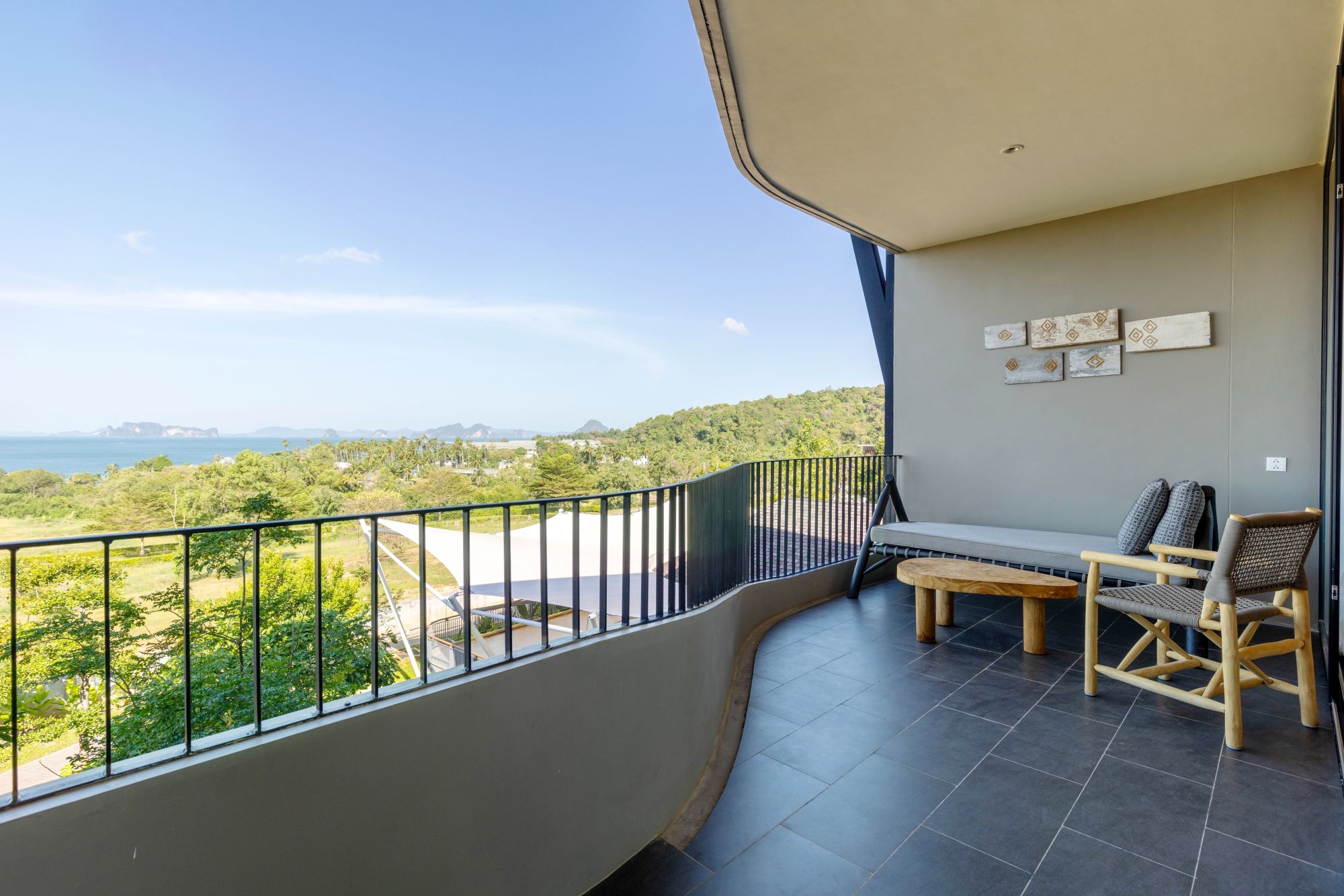 Varana Krabi: Horizon Ocean