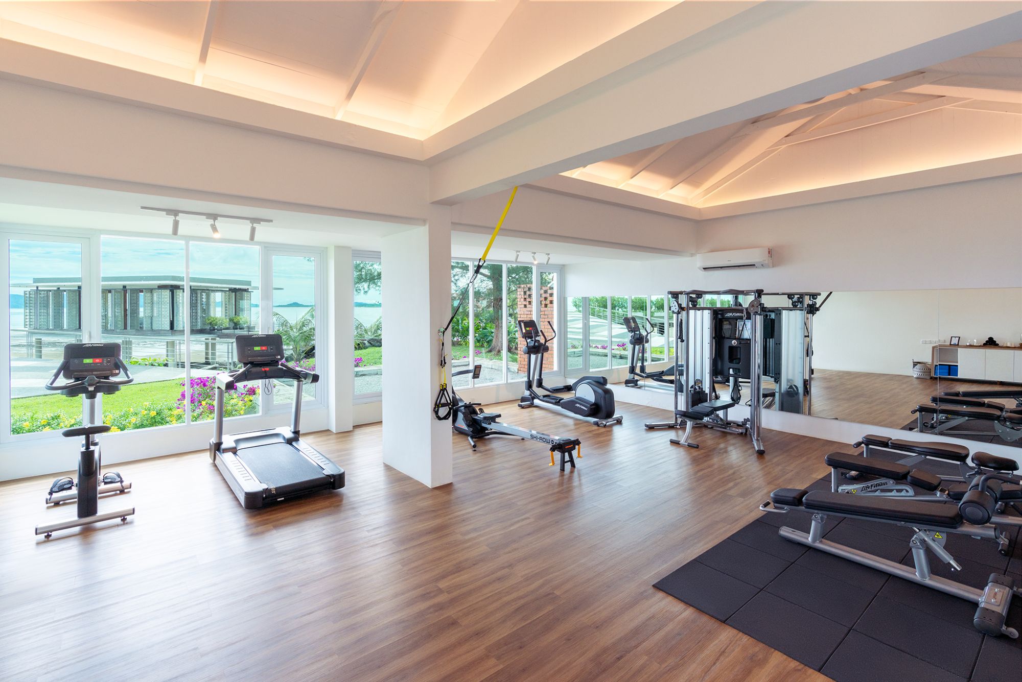 Cove 55 in Kuching: facilities: Gym