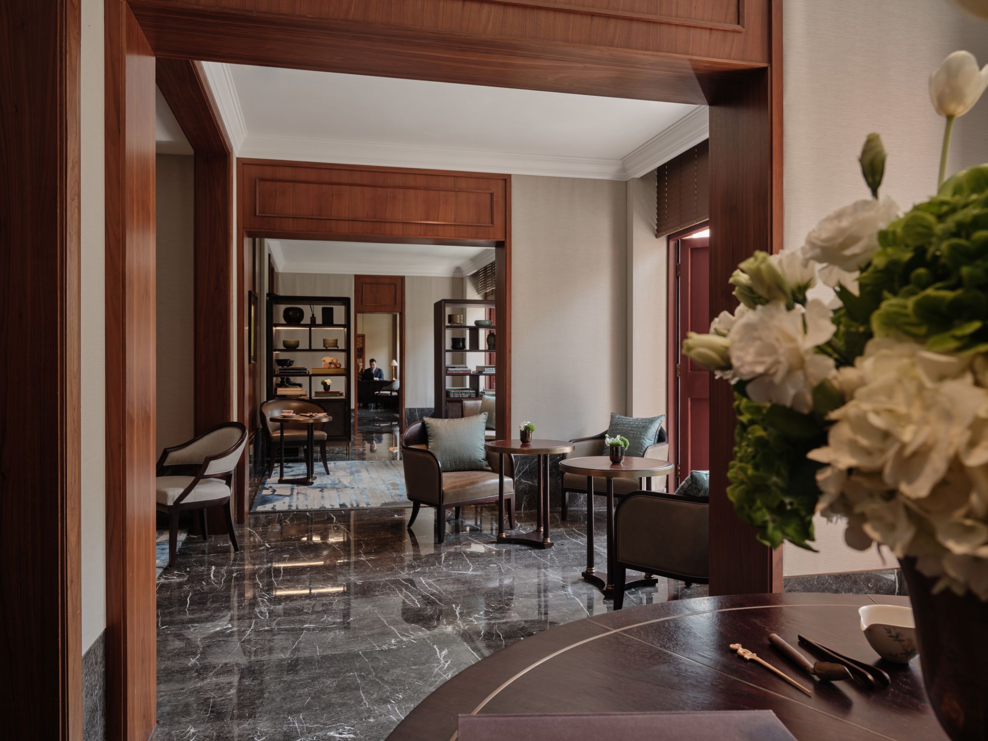 Capella Shanghai: Library