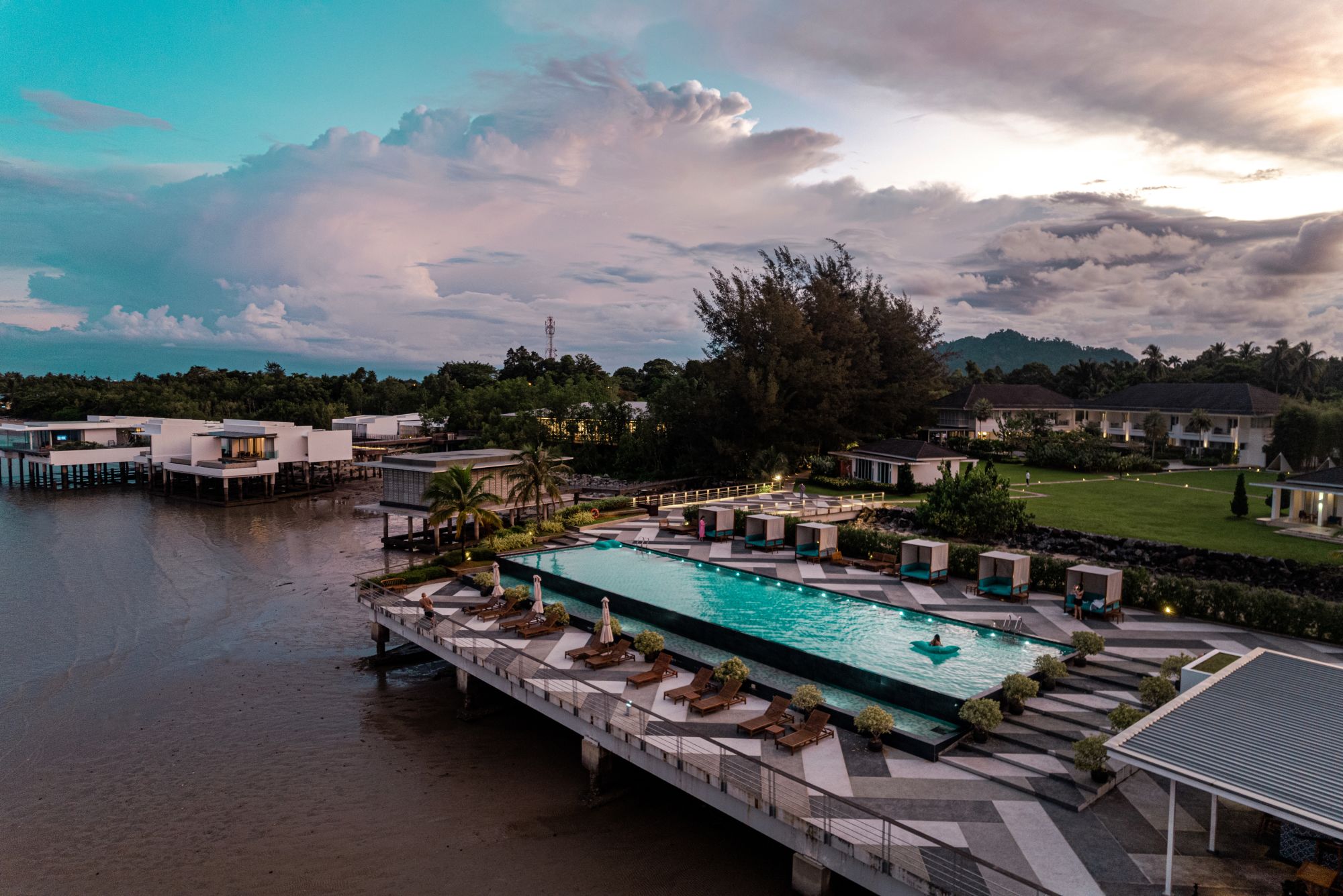 Cove 55 in Kuching: beach: exterior: Cove 55 Sunset View
