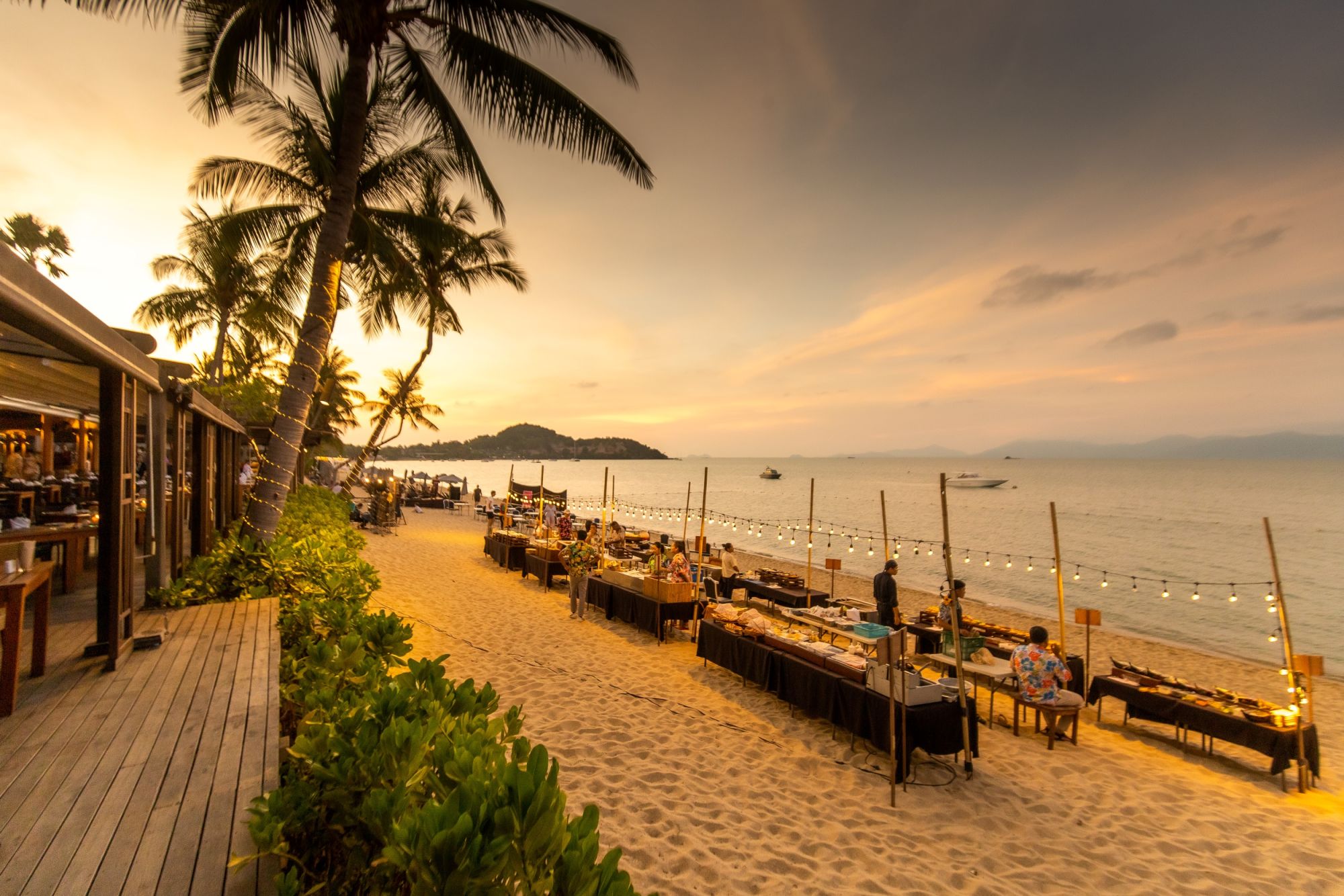 Bandara Spa Resort & Pool Villas in Ko Samui: Restaurant Chom Dao
